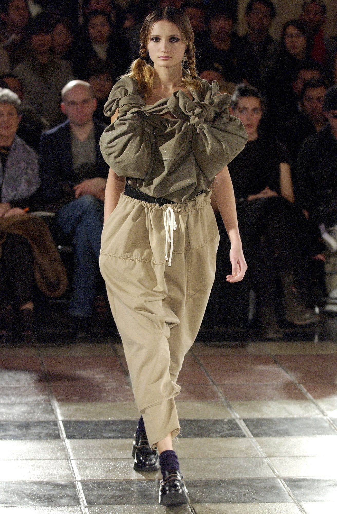 Comme des Garçons F/W 03 Look 220