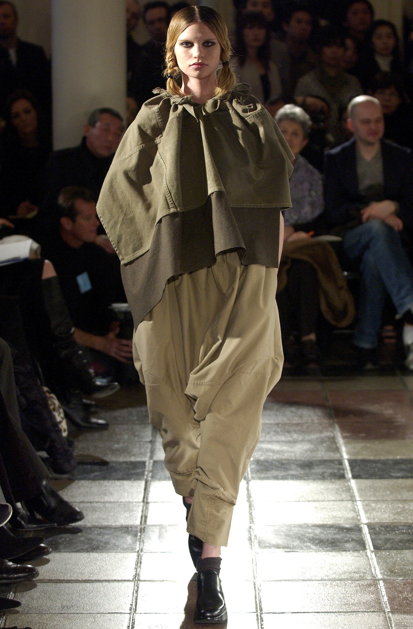 Comme des Garçons F/W 03 Look 230