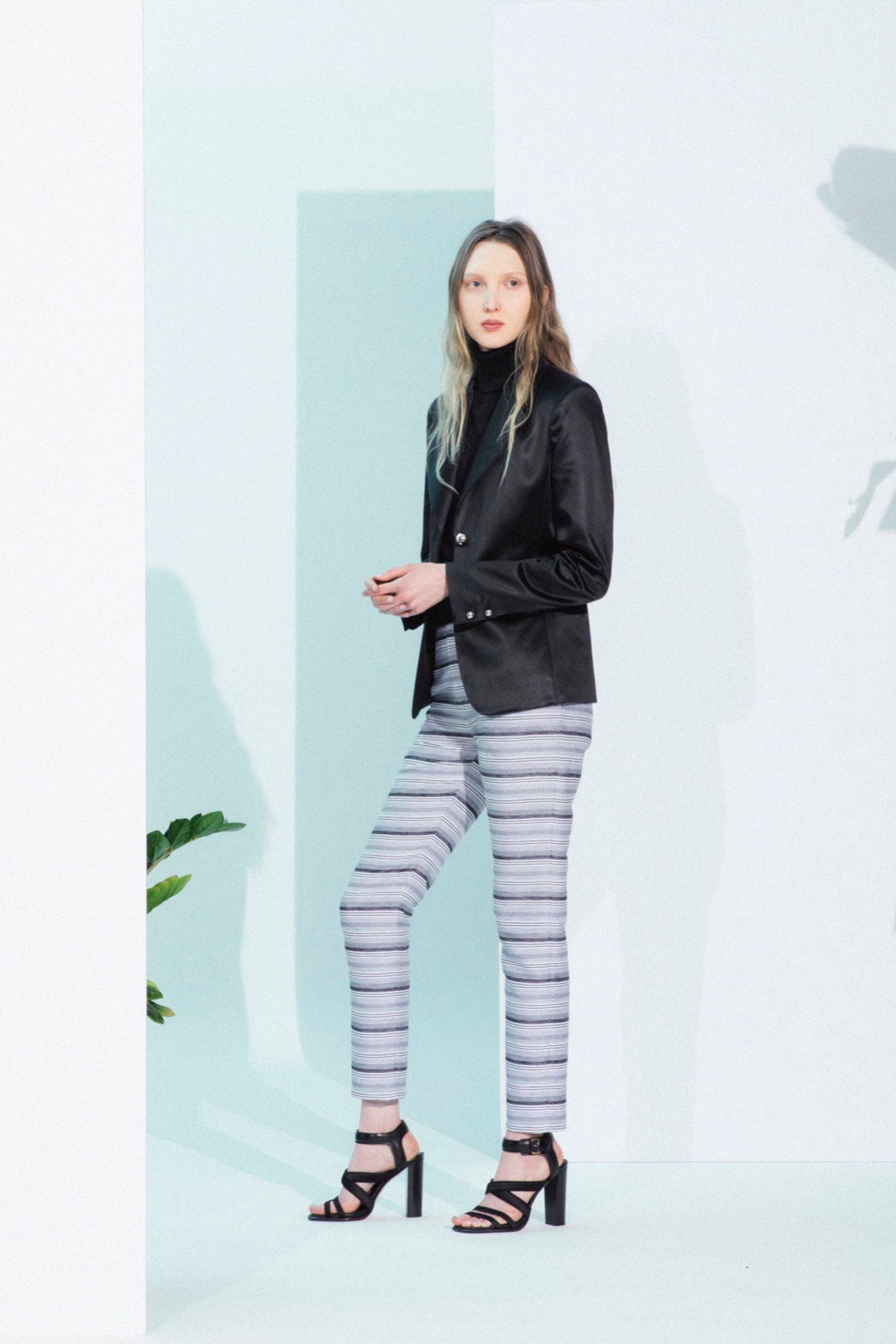 Creatures of the Wind Resort 16 Look 4