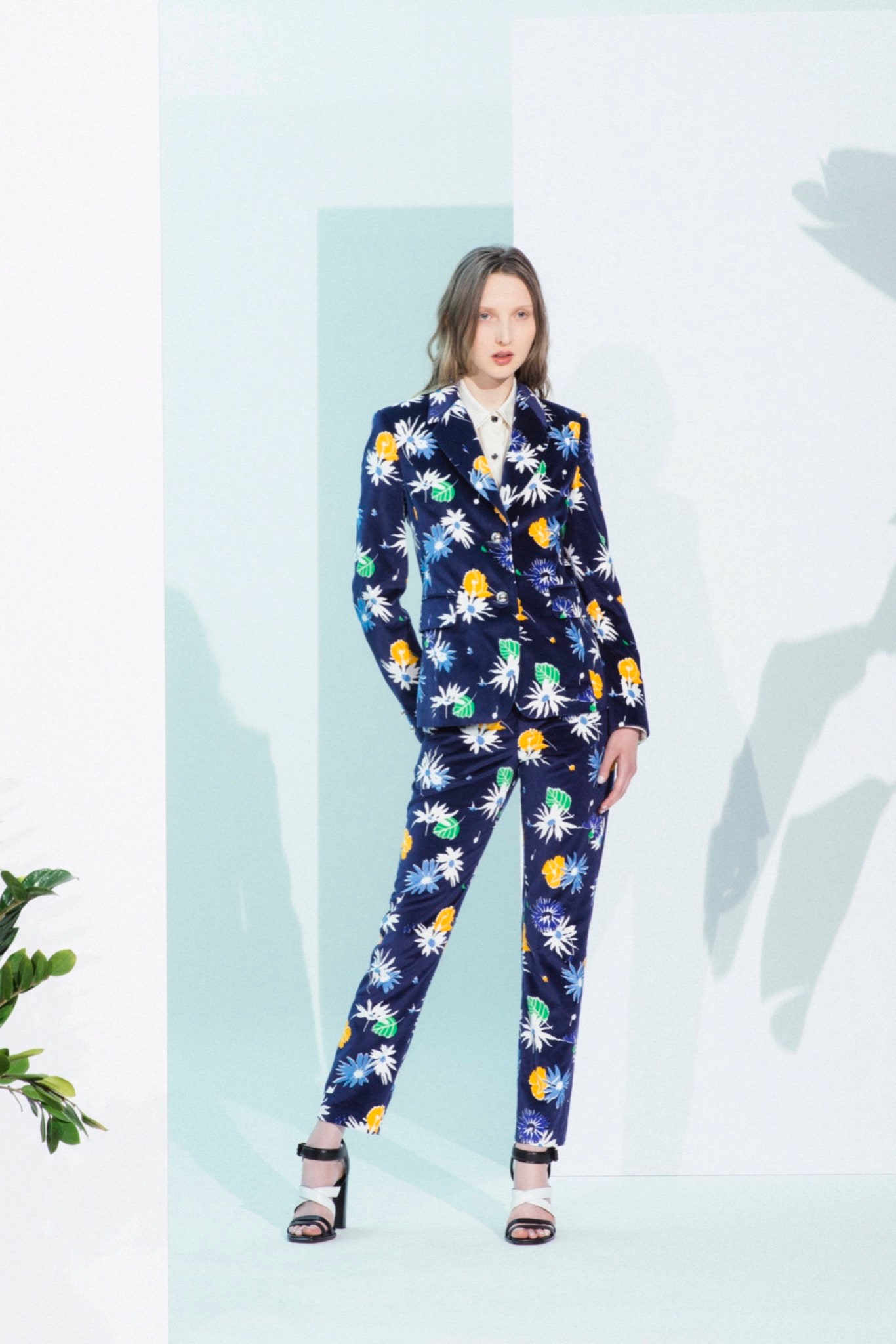 Creatures of the Wind Resort 16 Look 21