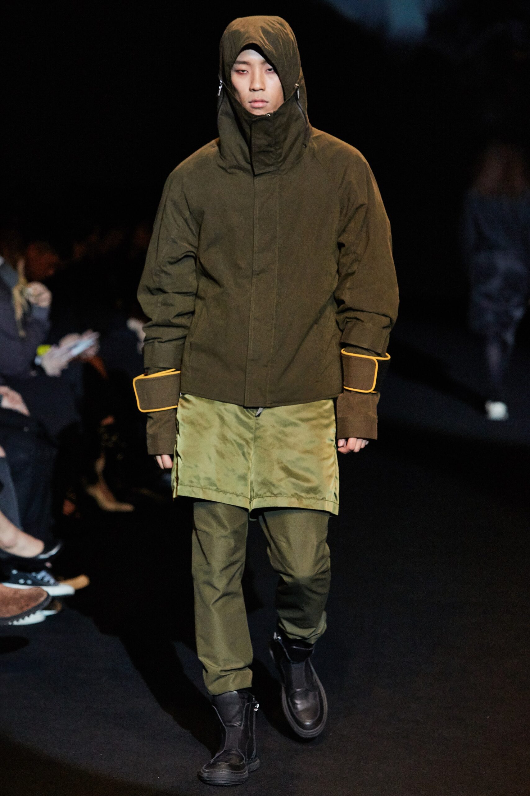 D.Gnak Seoul F/W 16 Look 14