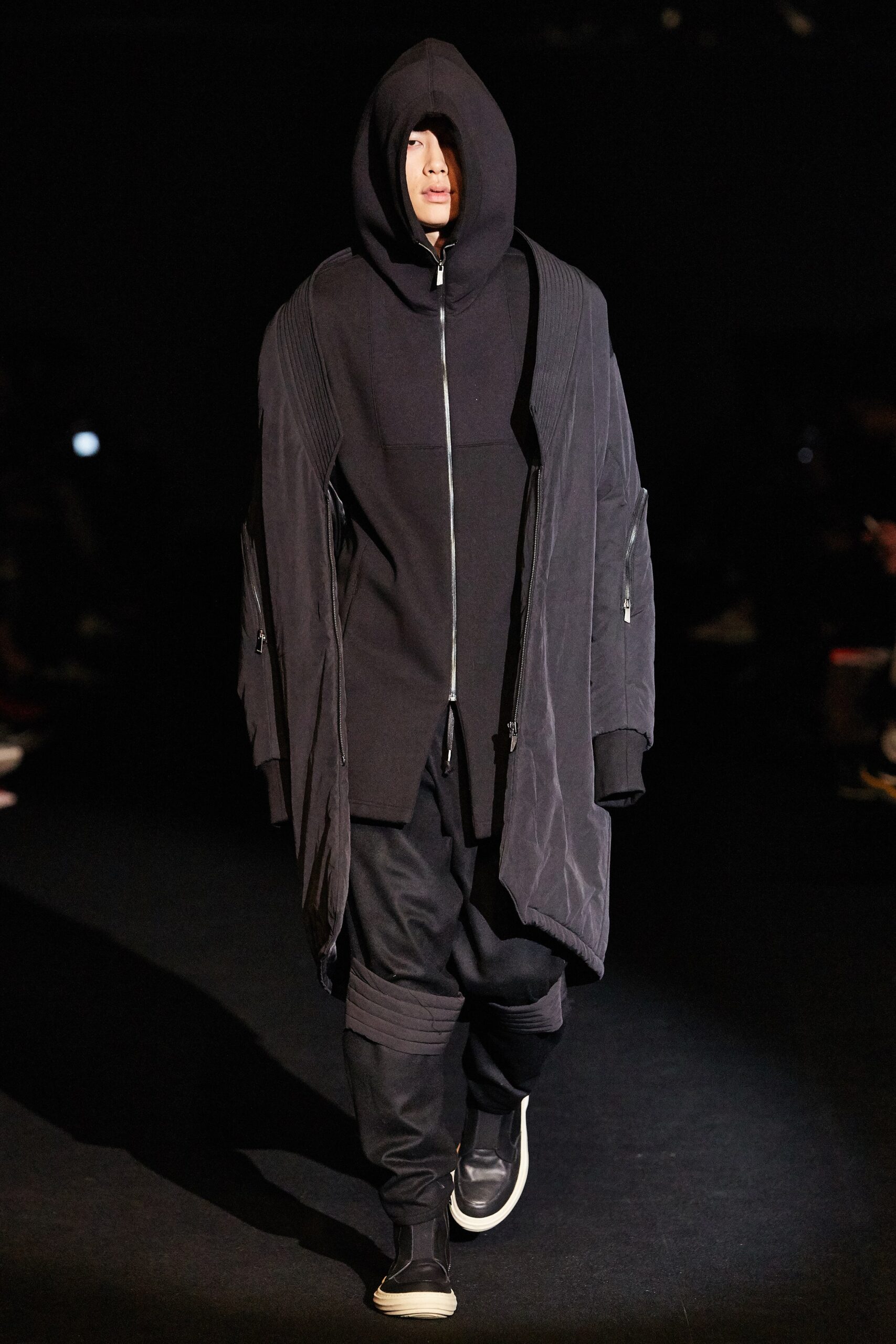D.Gnak Seoul F/W 16 Look 50
