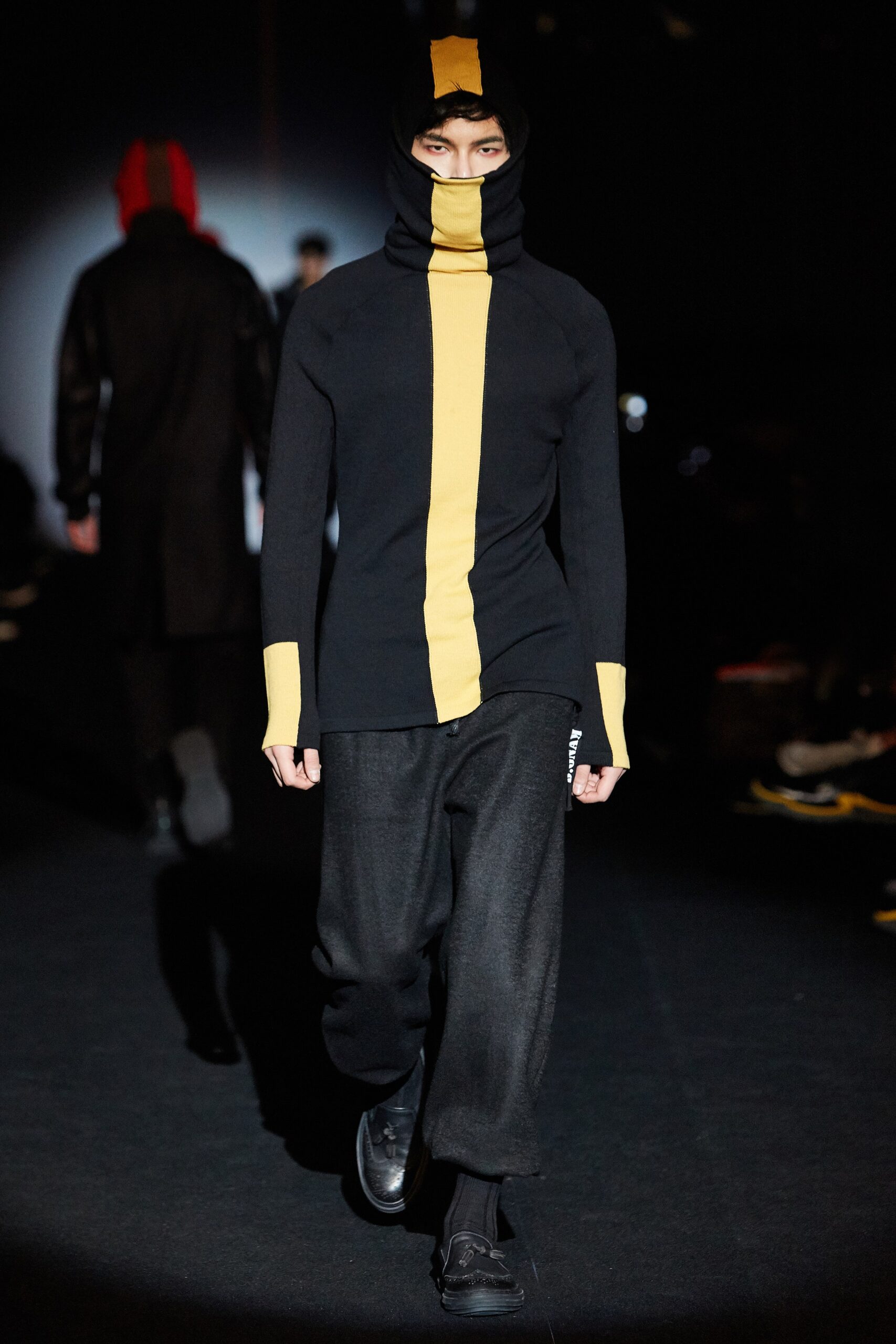 D.Gnak Seoul F/W 16 Look 67