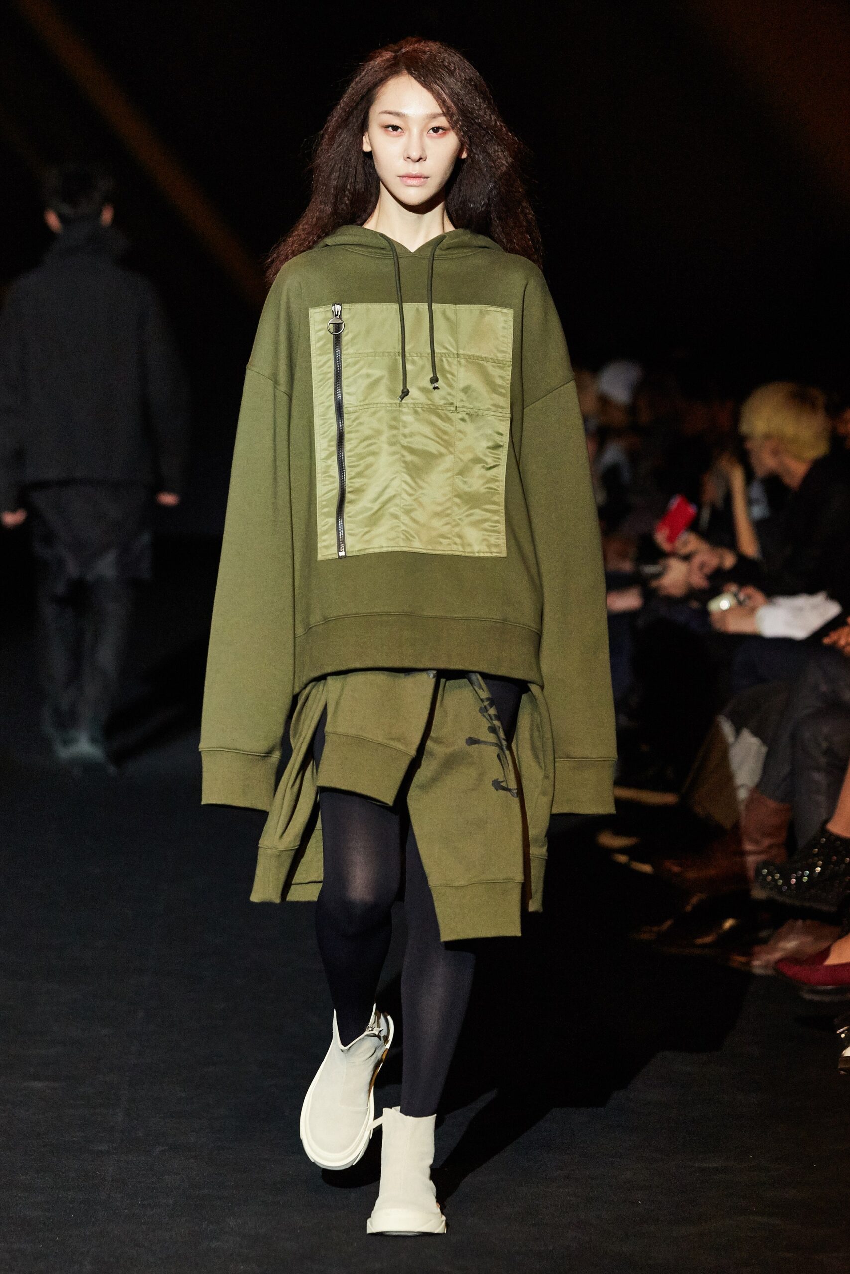 D.Gnak Seoul F/W 16 Look 73