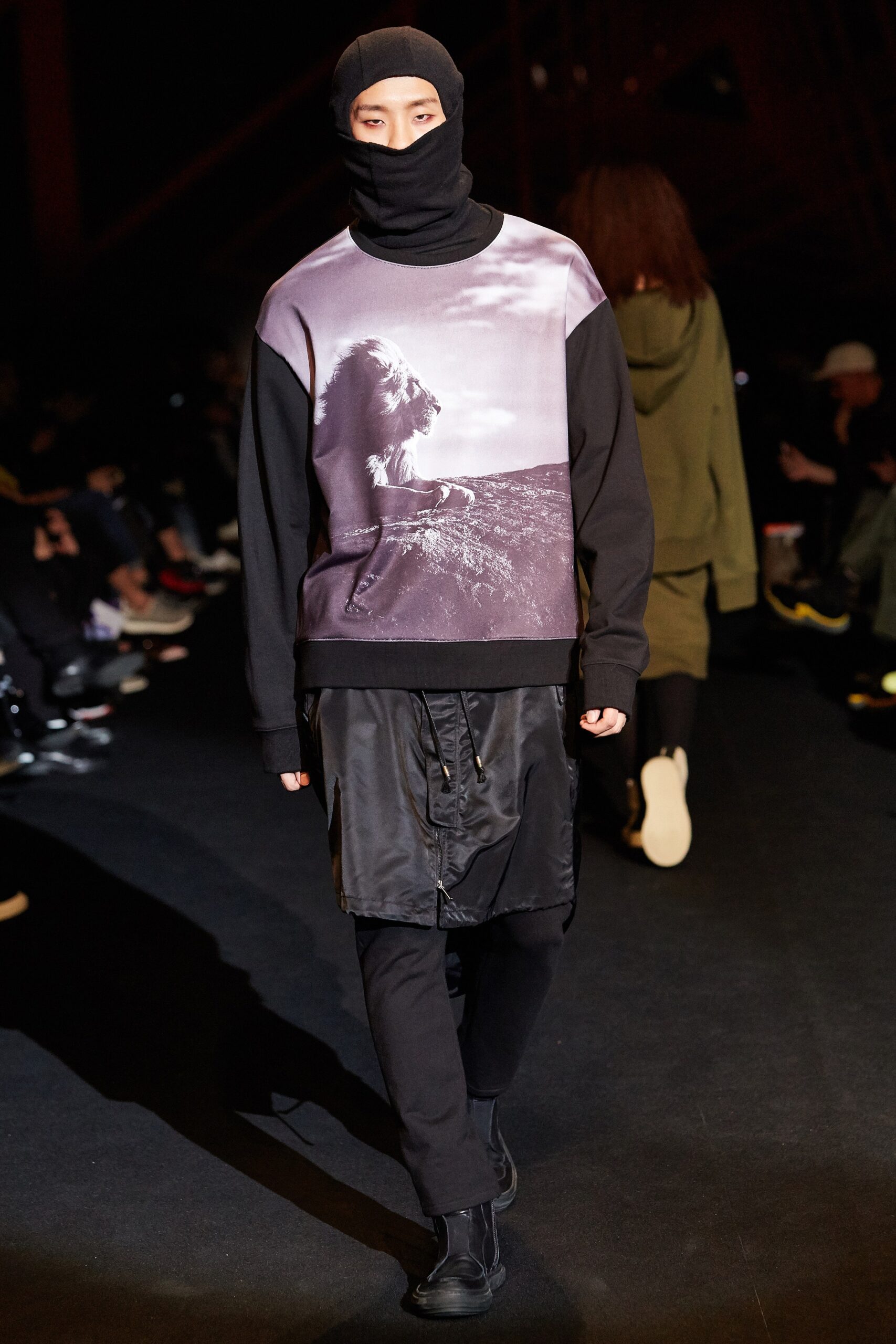 D.Gnak Seoul F/W 16 Look 74