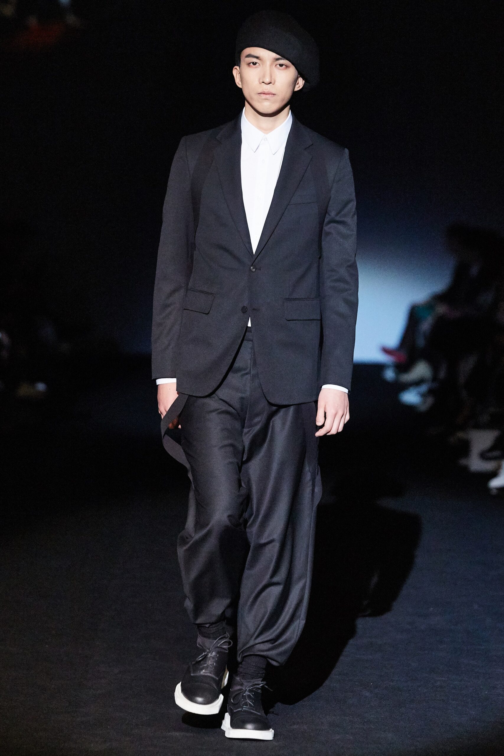 D.Gnak Seoul F/W 16 Look 83