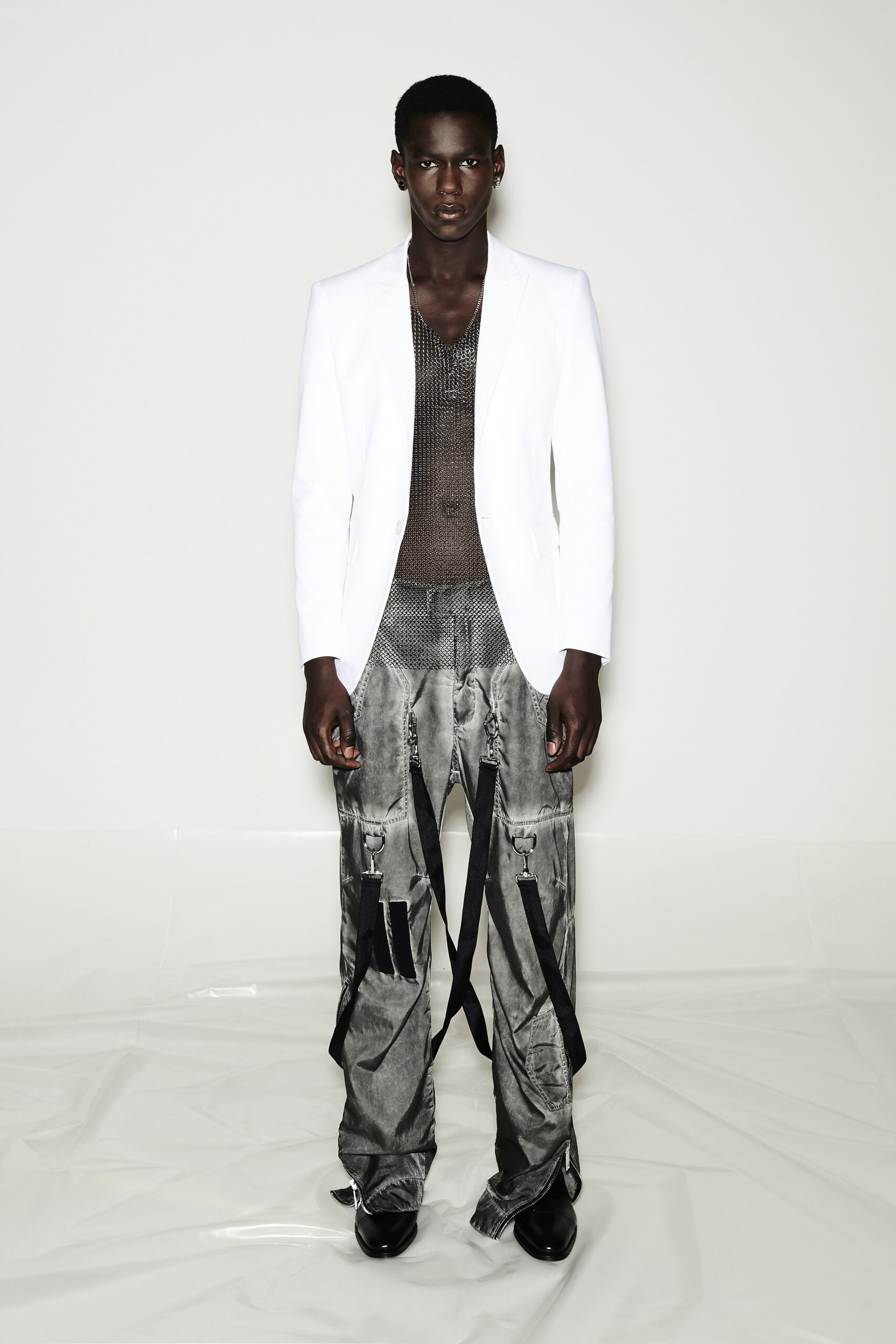 Dsquared2 S/S 21 Menswear Look 1