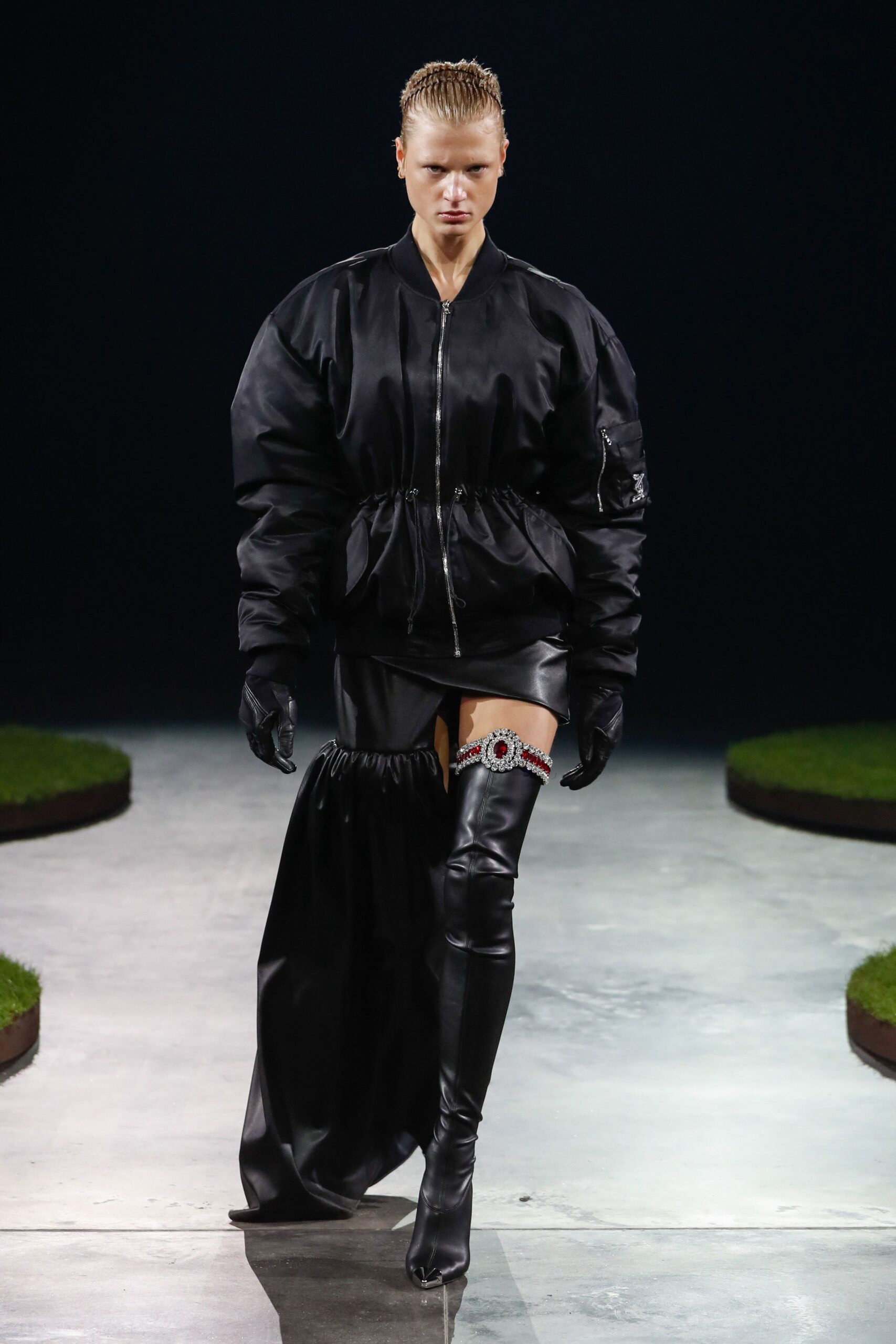 David Koma F/W 22 Look 1