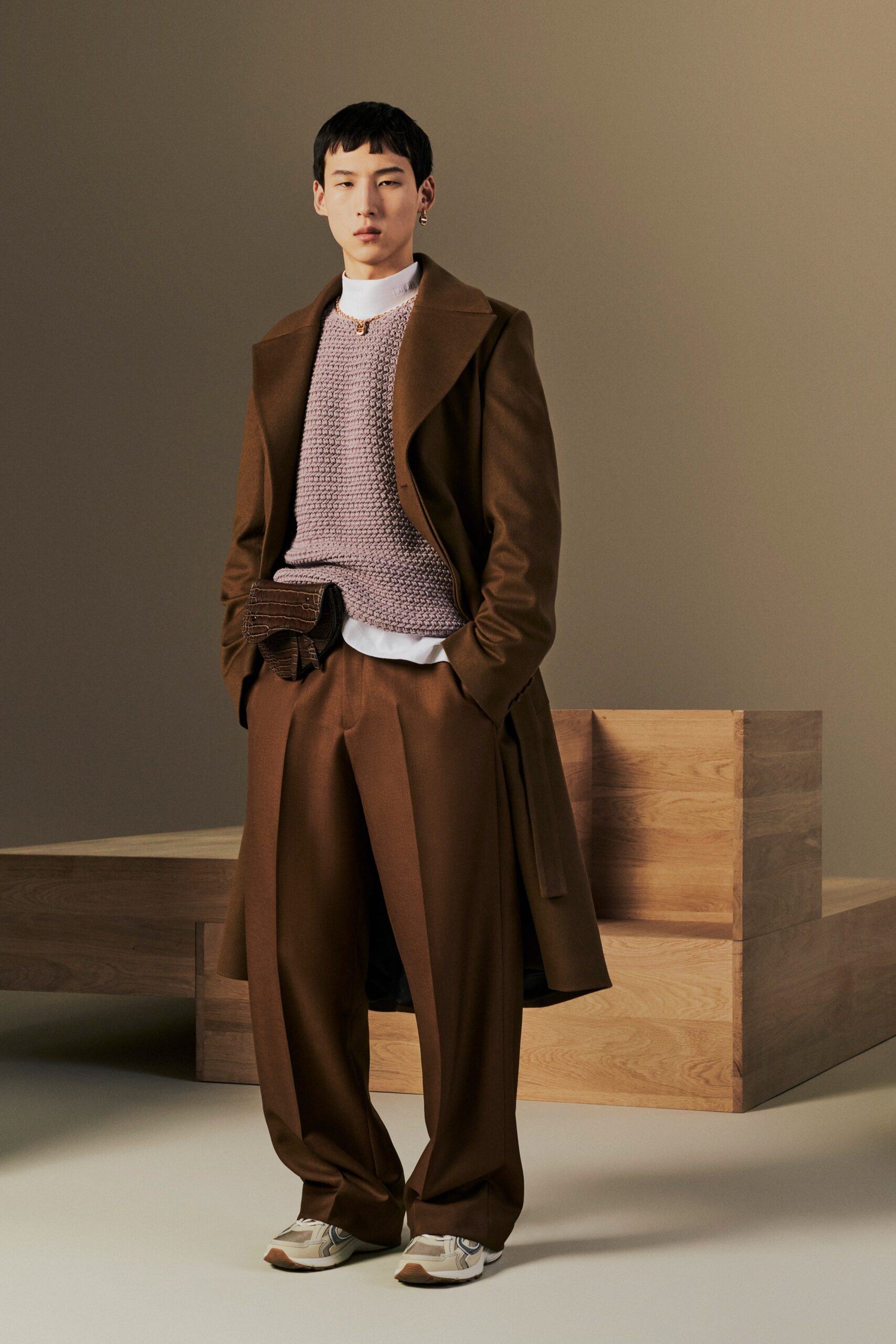 Dior Men Resort 22 Look 1