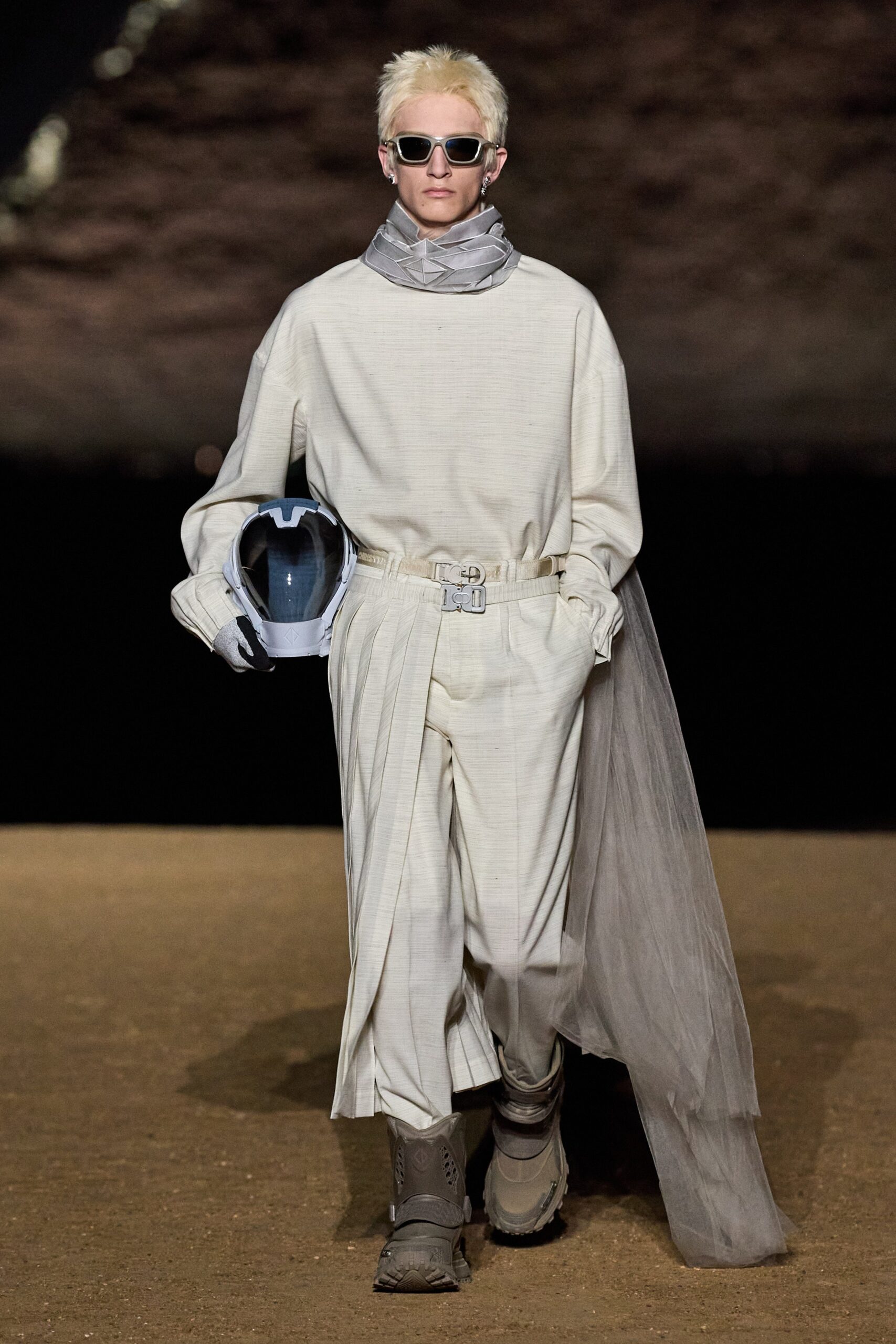 Dior Men F/W 23 Look 1