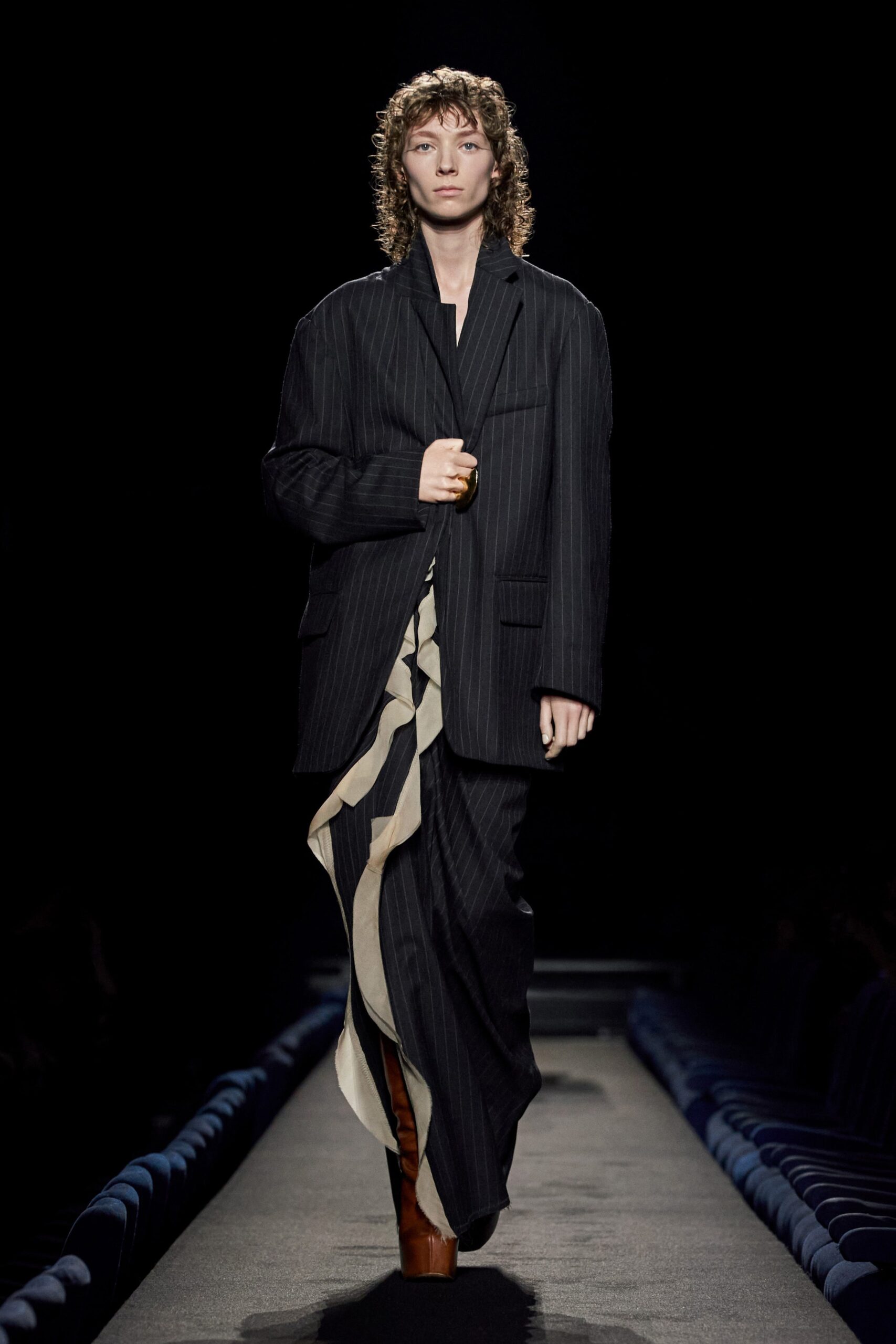 Dries Van Noten F/W 23 Look 1