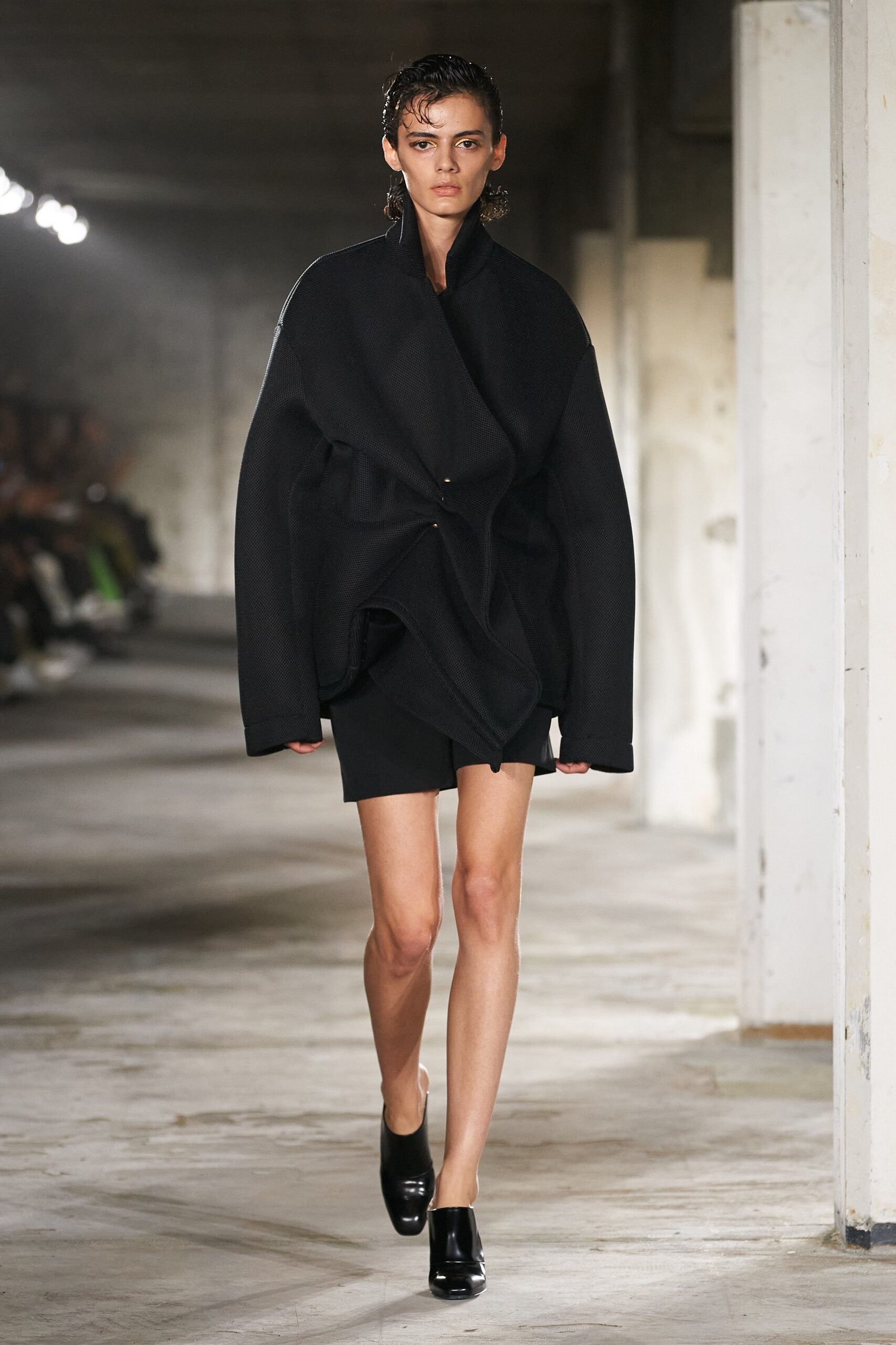 Dries Van Noten S/S 23 Look 1