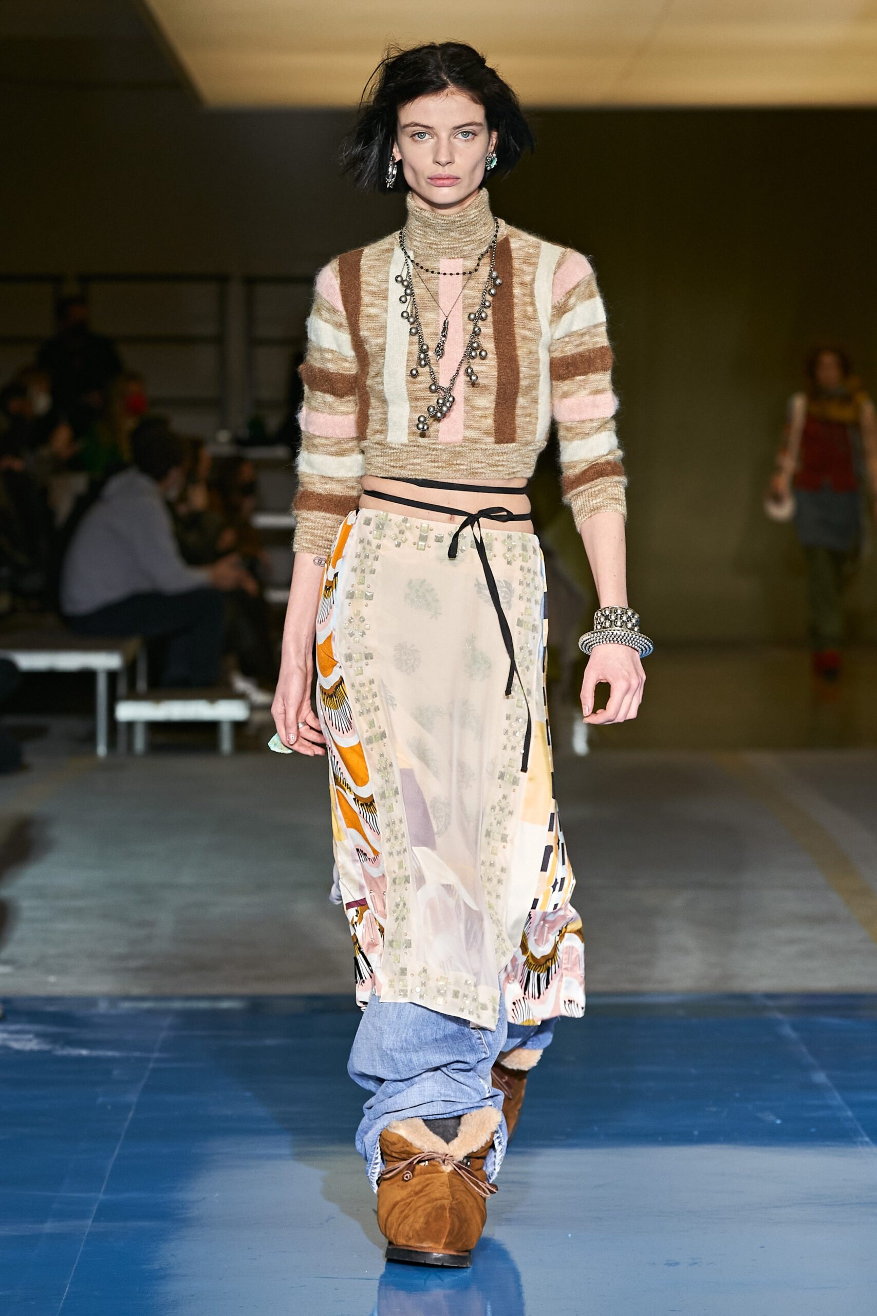Dsquared2 F/W 22 Look 1