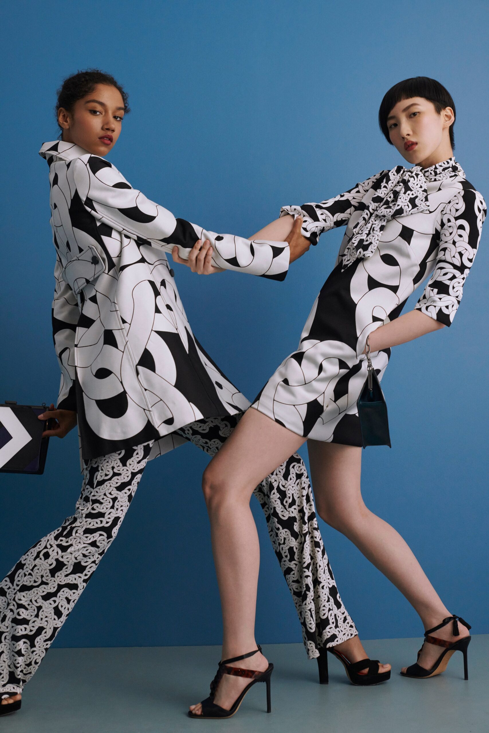 Diane von Furstenberg Resort 19 Look 1
