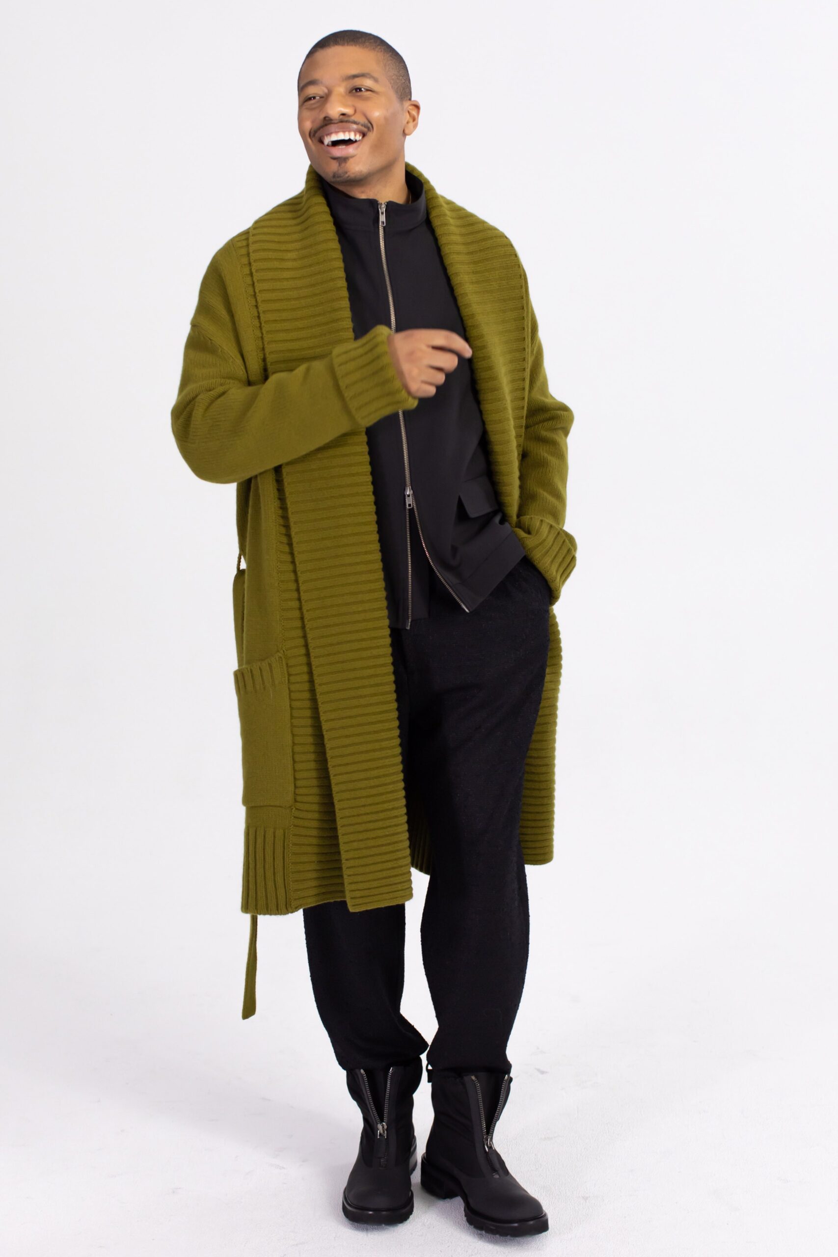 Deveaux F/W 20 Menswear Look 2