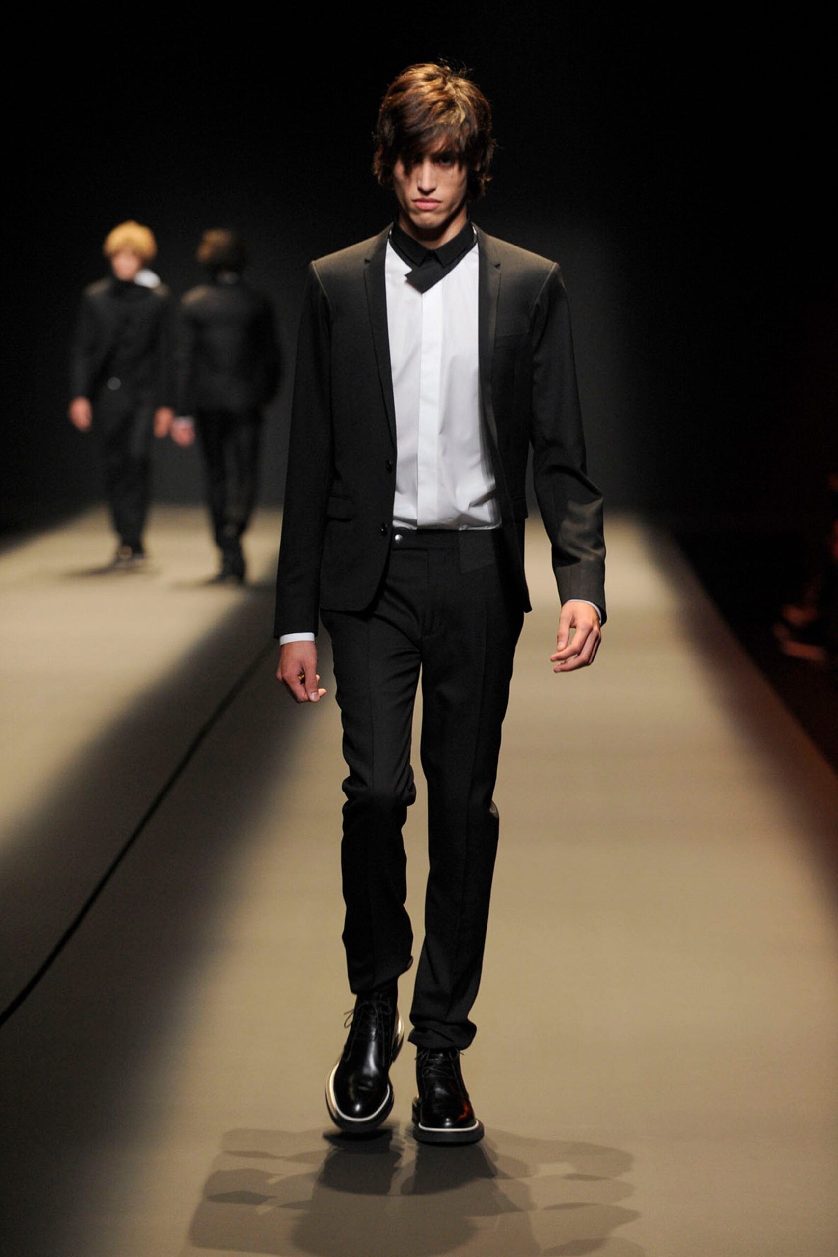 Dior Men F/W 09 Menswear Look 2
