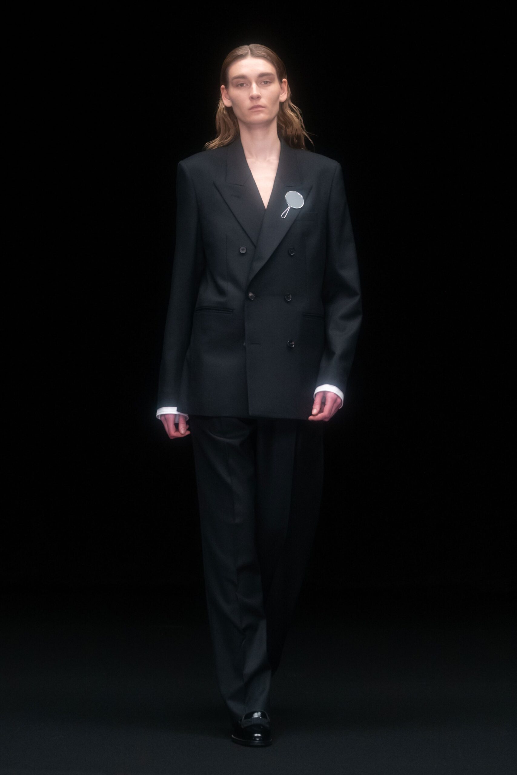 DressedUndressed Tokyo F/W 22 Look 2