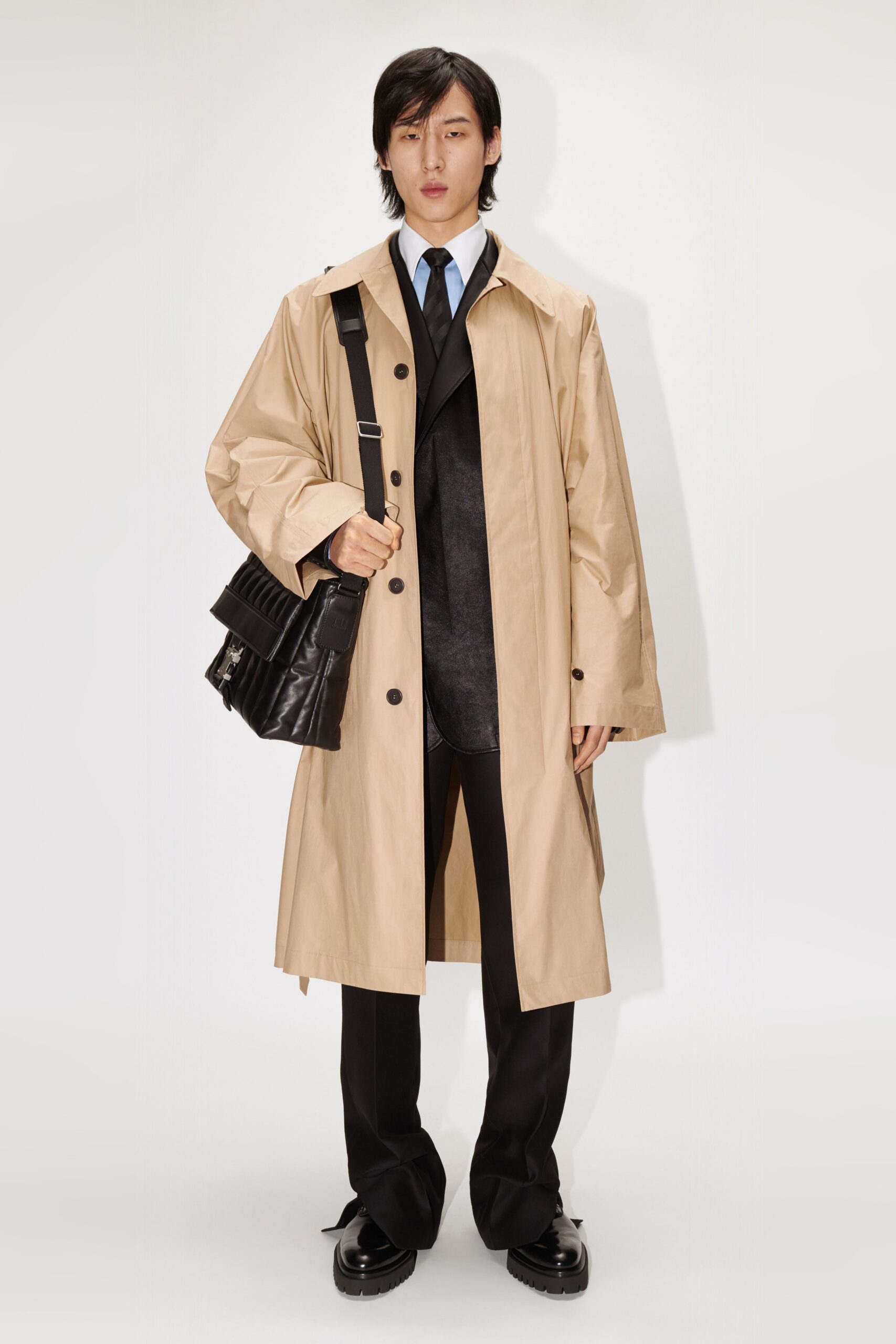 Dunhill F/W 22 Menswear Look 3