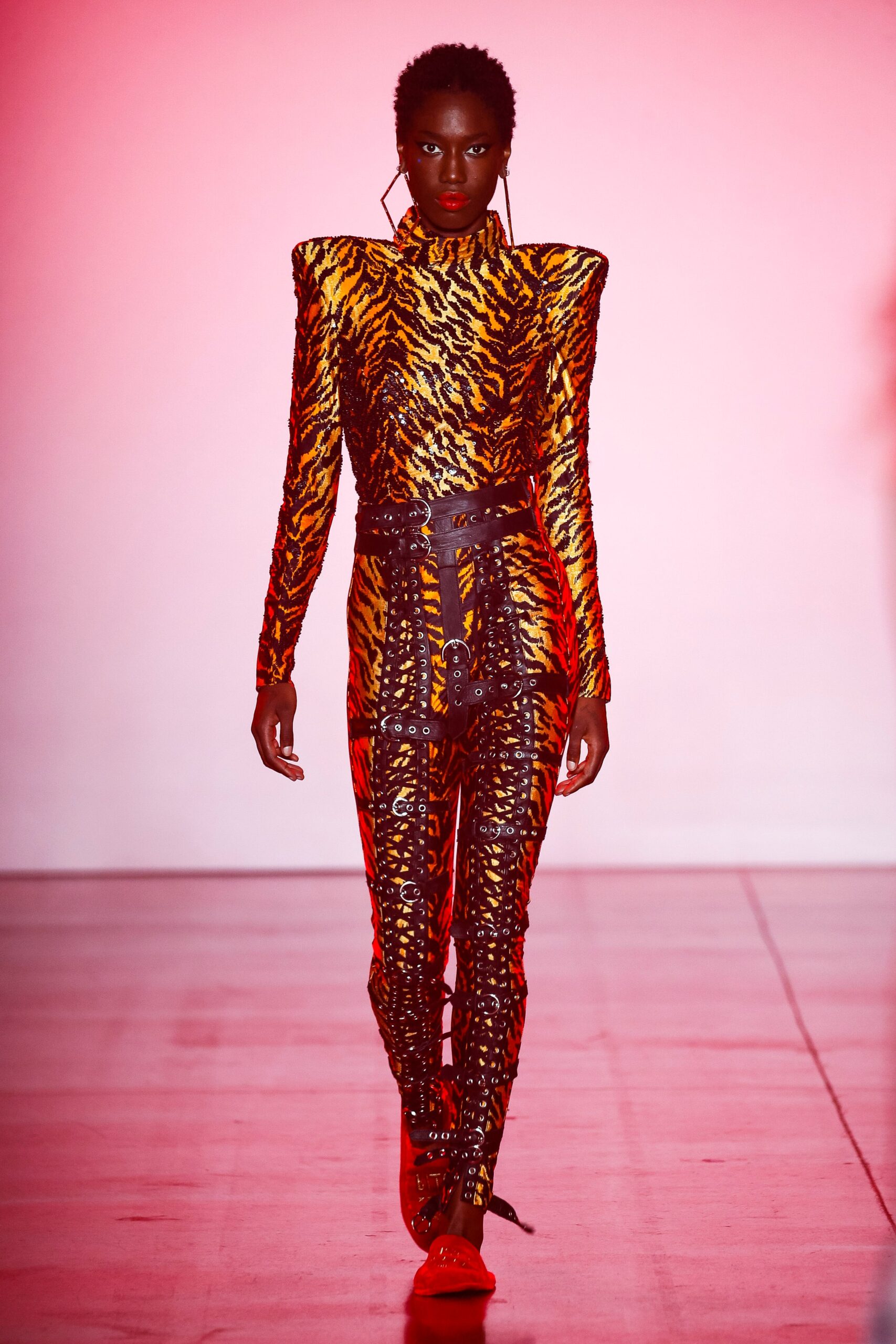 Discount Universe S/S 19 Look 3