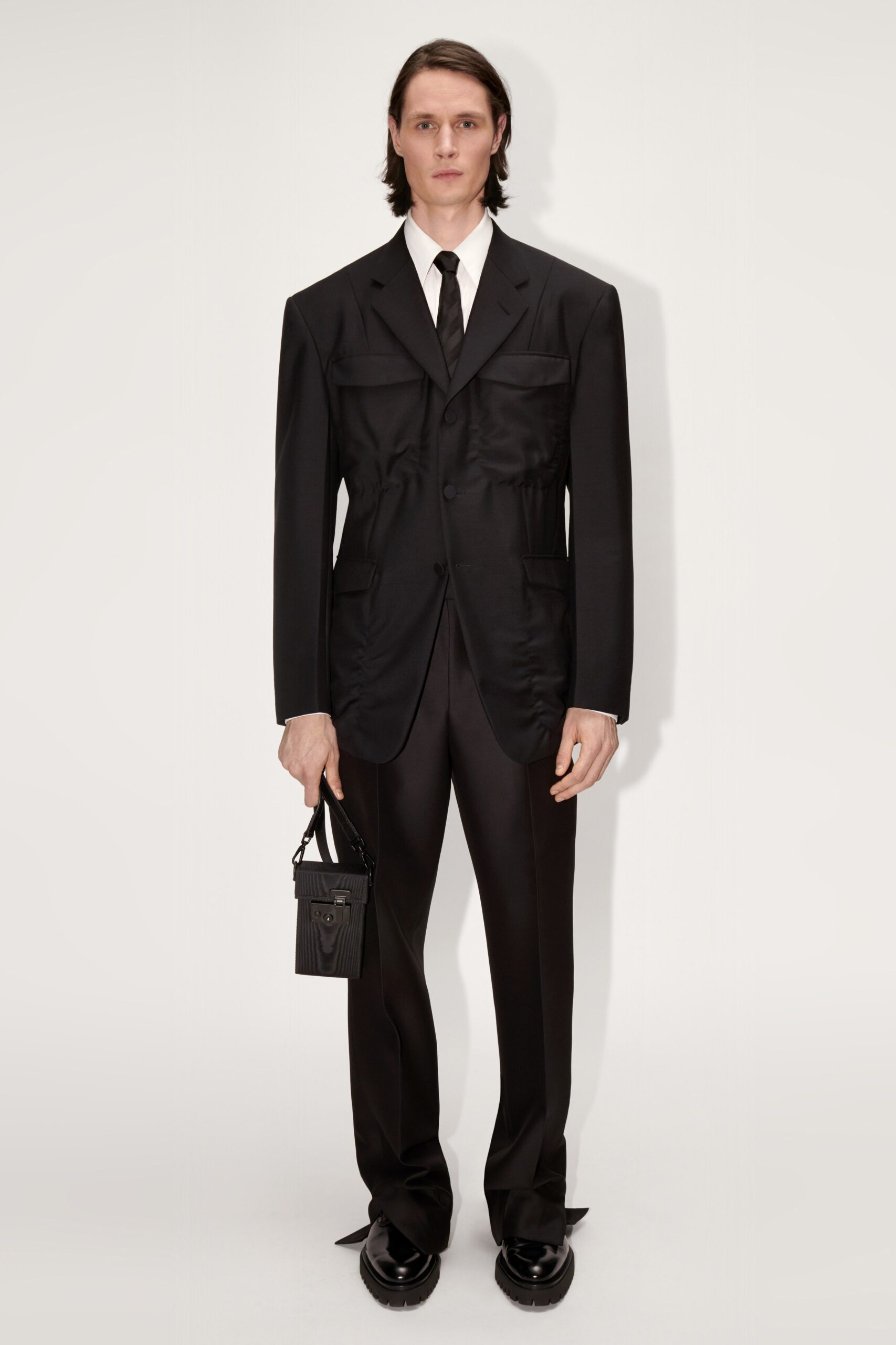 Dunhill F/W 22 Menswear Look 4