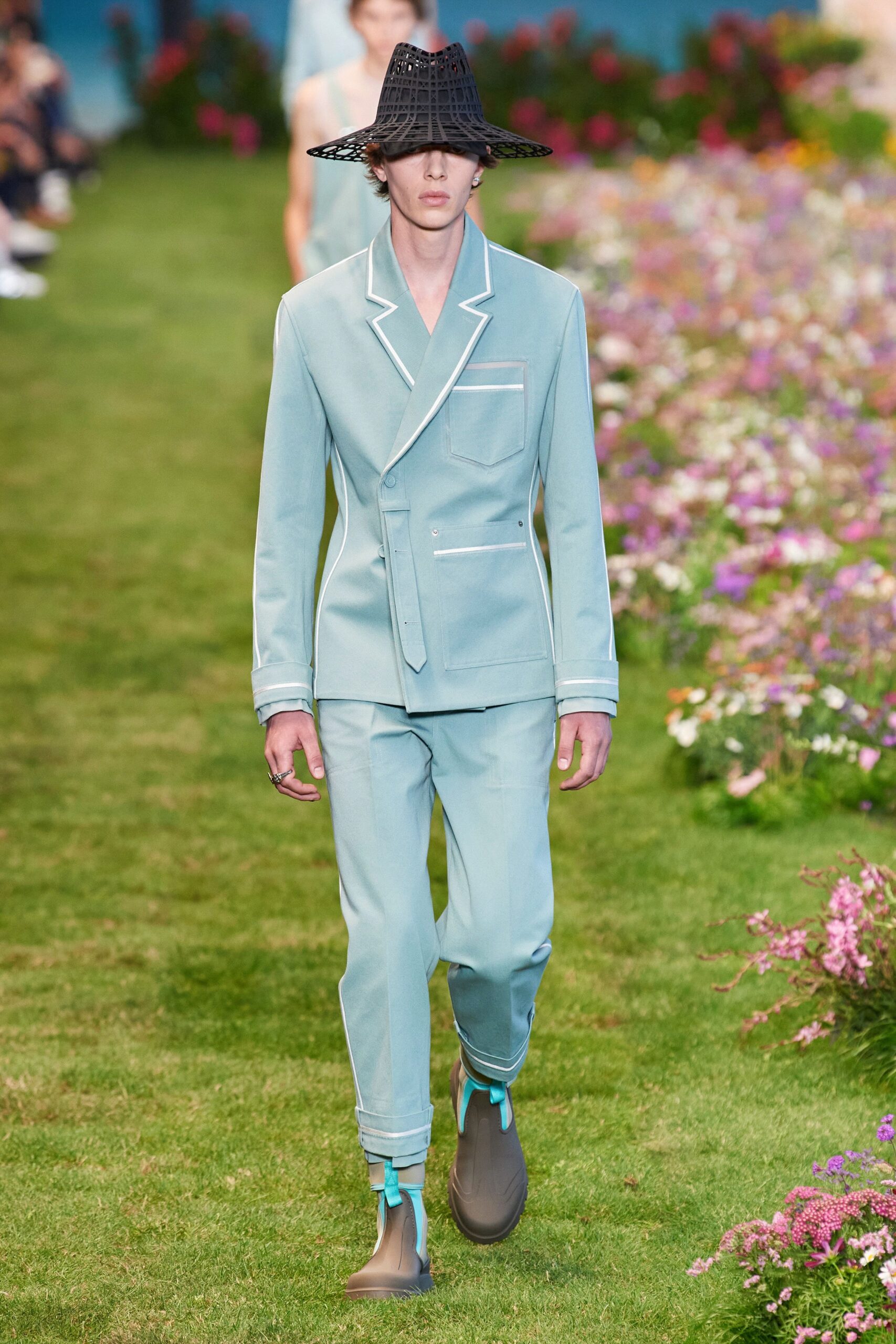 Dior Men S/S 23 Menswear Look 4
