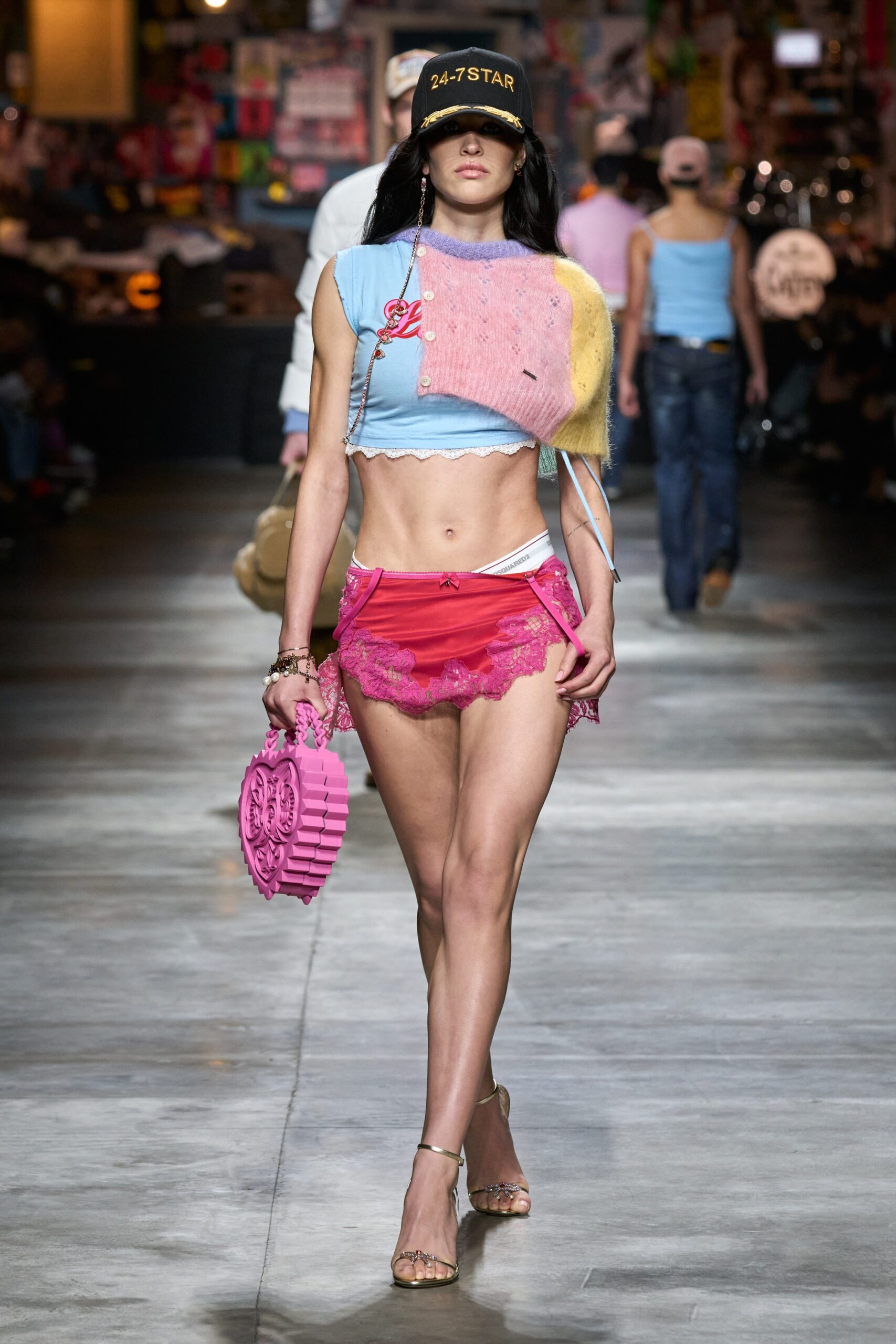 Dsquared2 F/W 23 Menswear Look 4