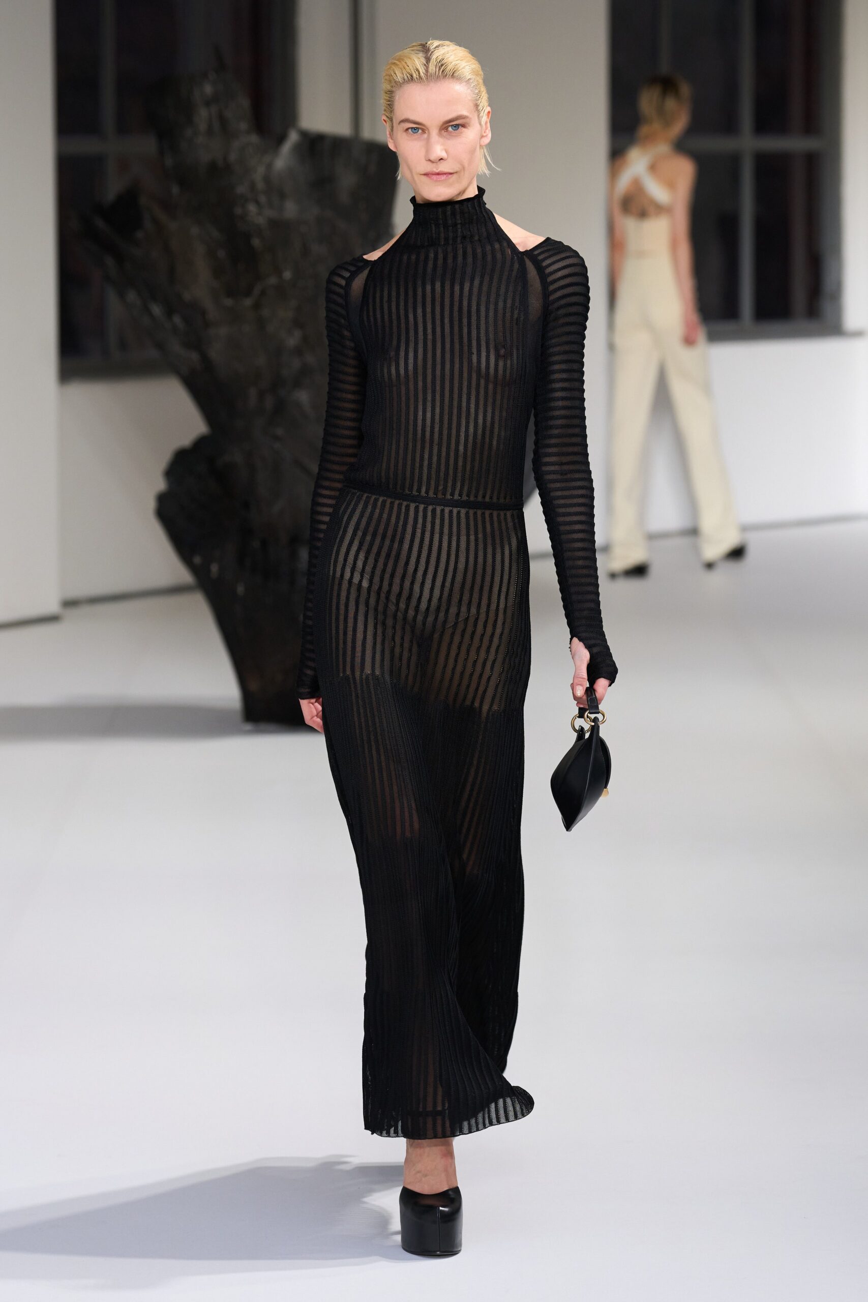 Del Core F/W 23 Look 17