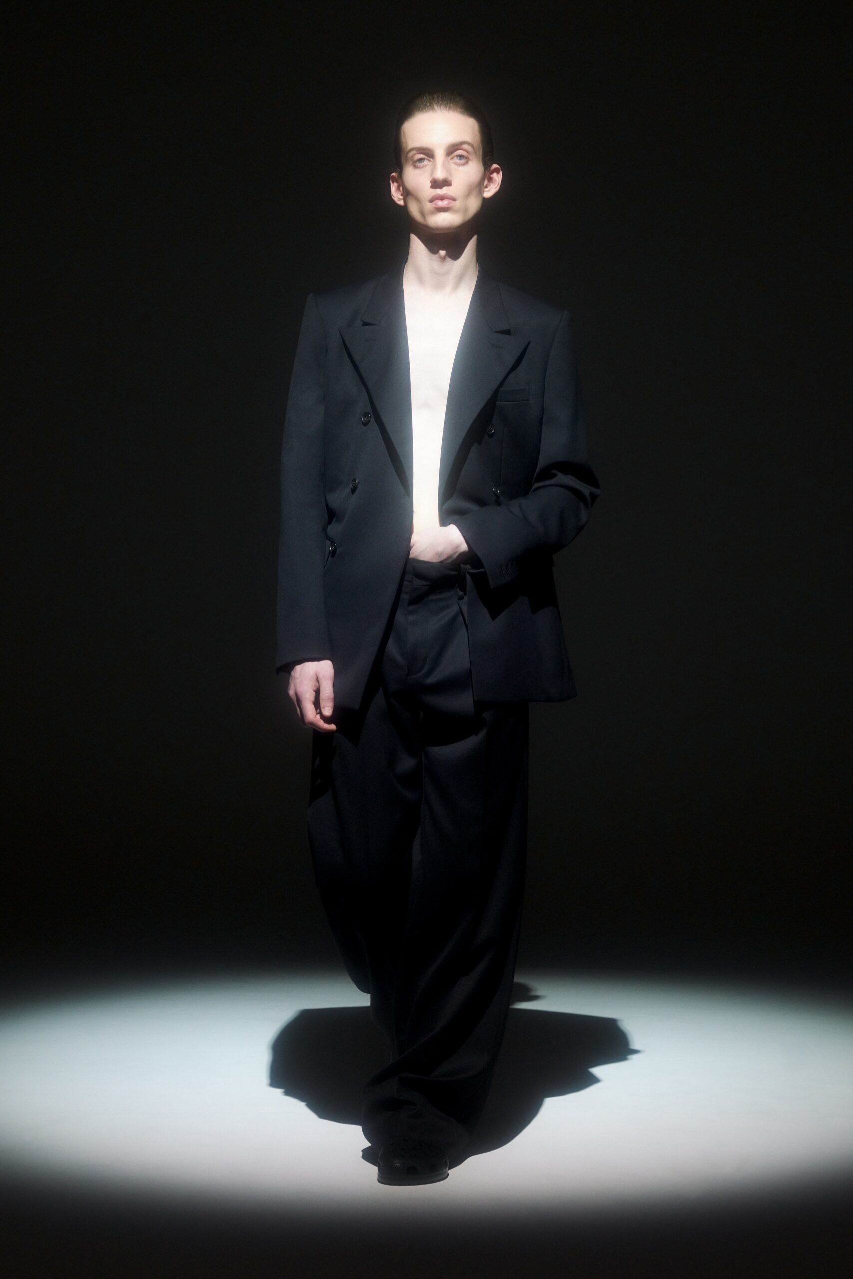 DressedUndressed Tokyo F/W 23 Look 5