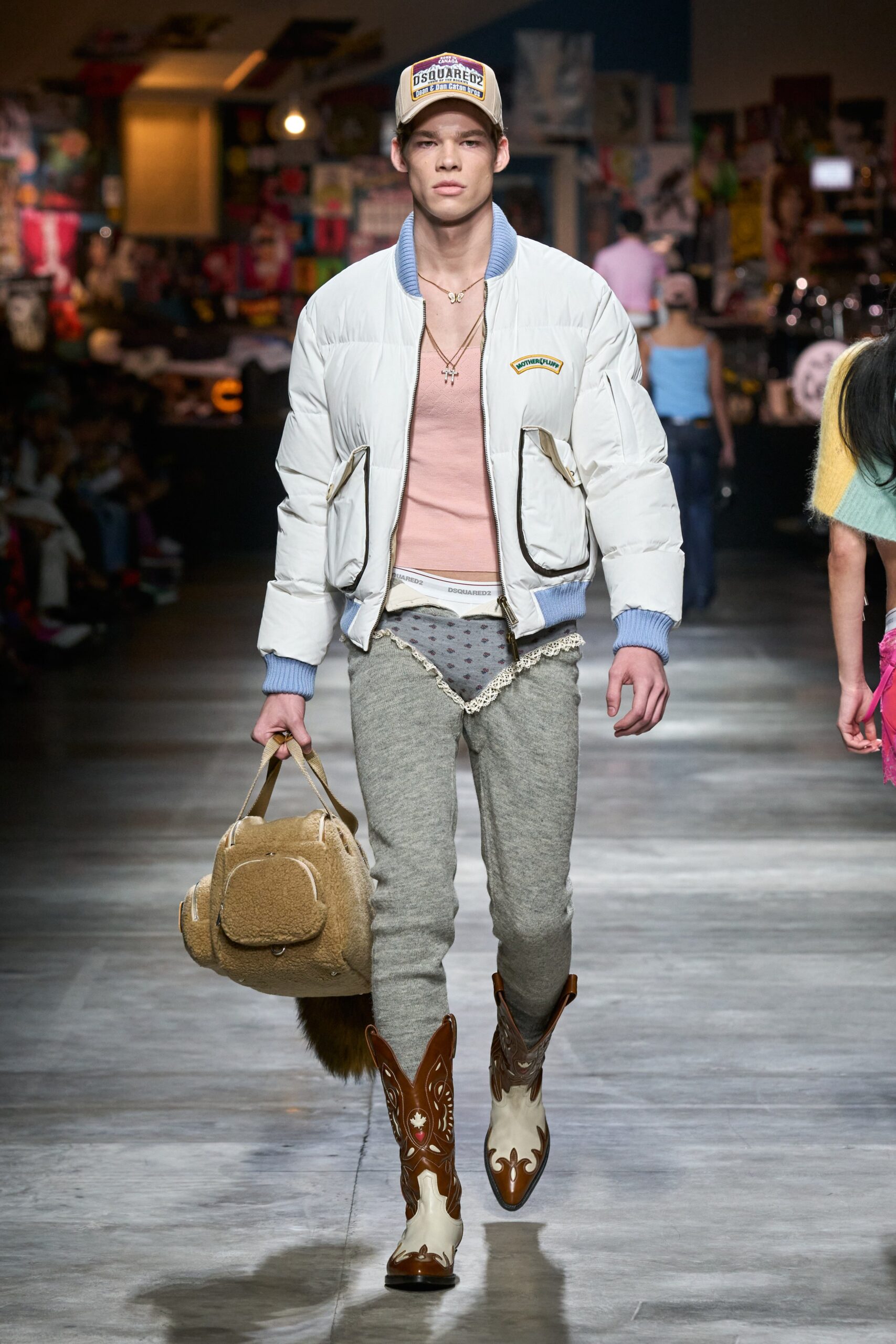 Dsquared2 F/W 23 Menswear Look 5