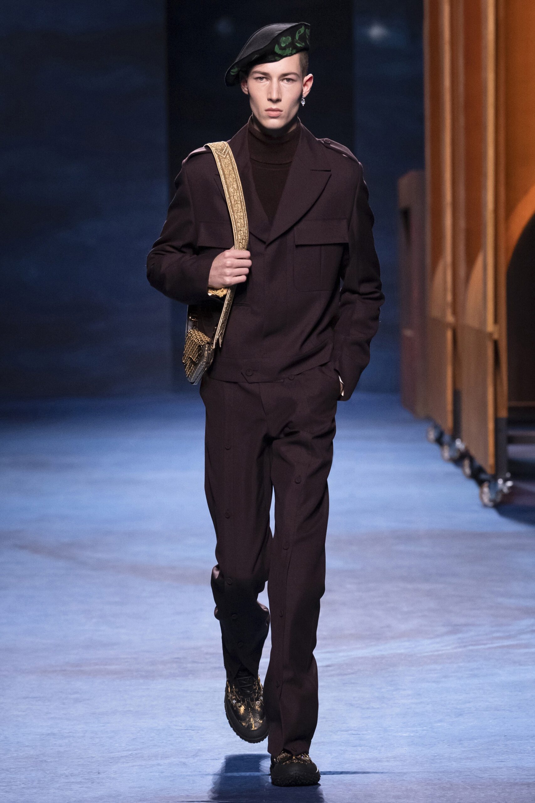 Dior Men F/W 21 Menswear Look 6