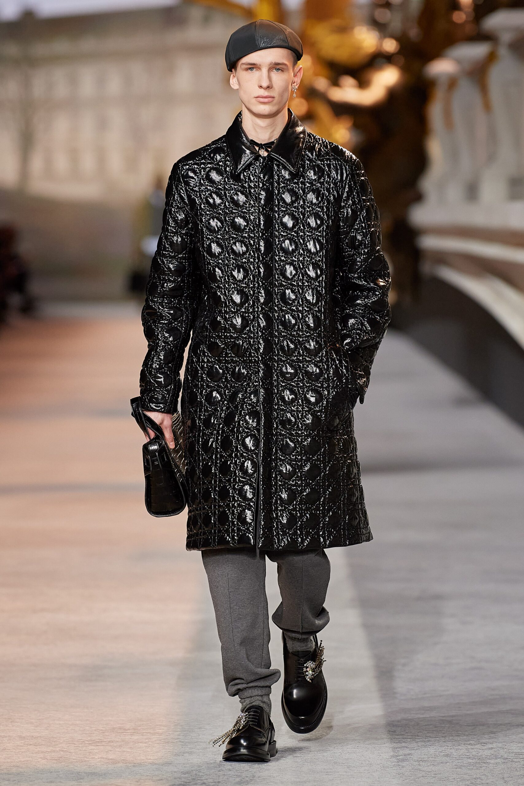Dior Men F/W 22 Menswear Look 6