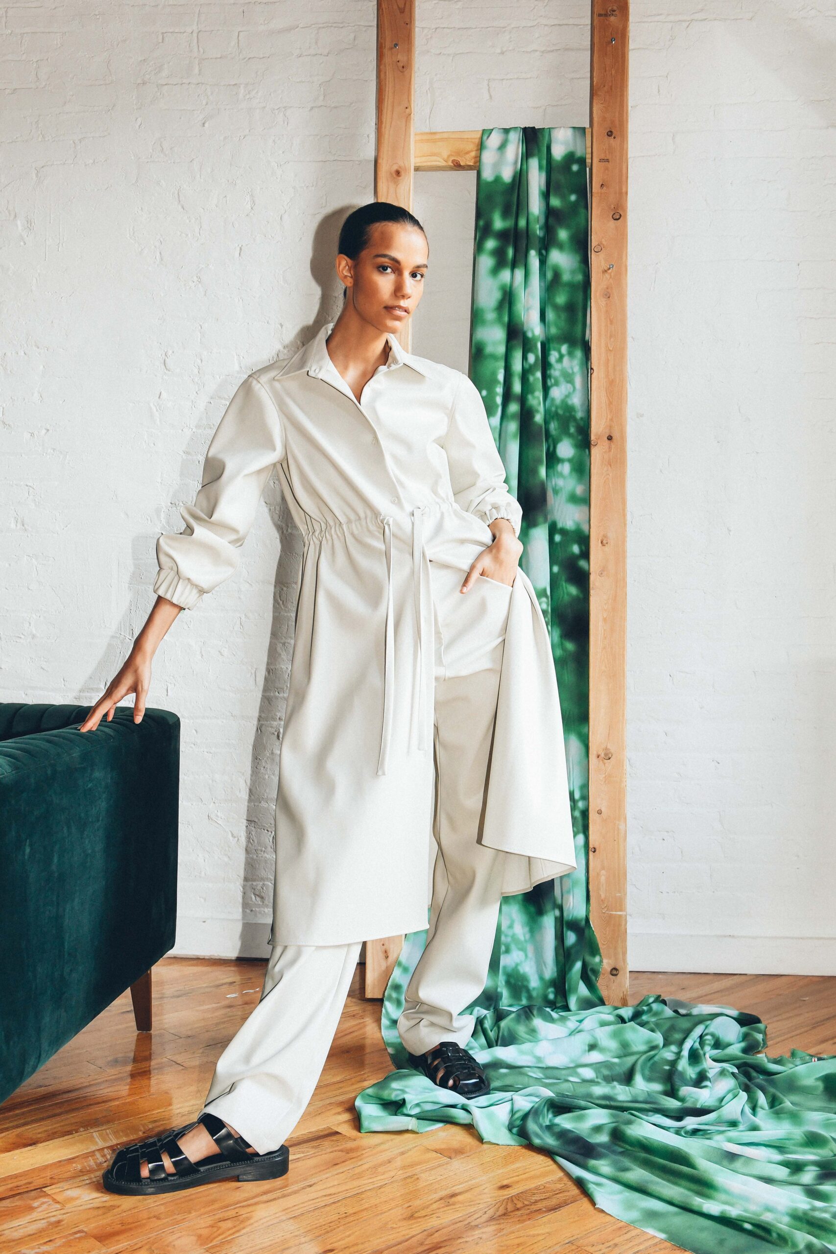 Deveaux Resort 22 Look 6