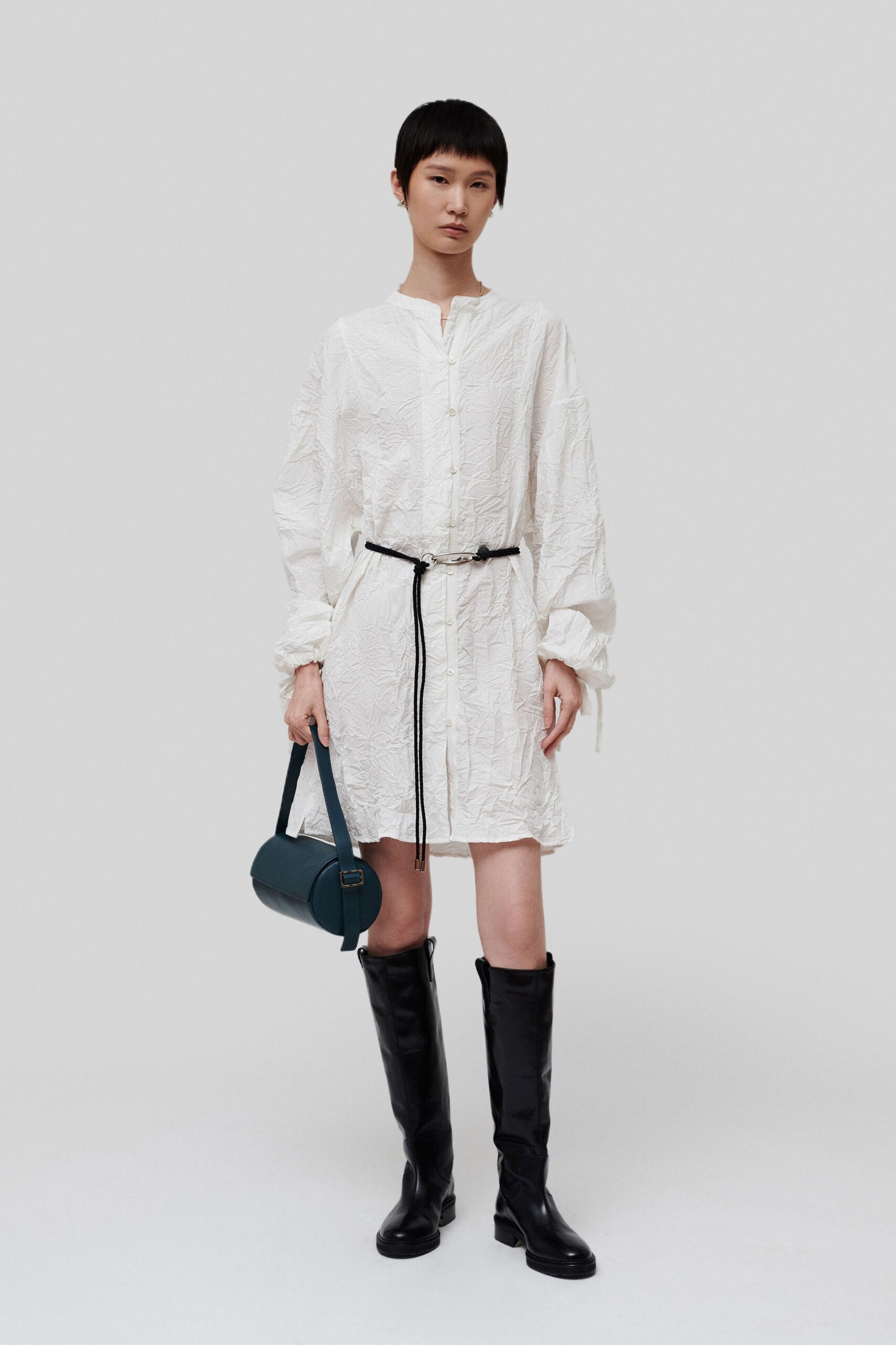 Deveaux F/W 23 Look 6