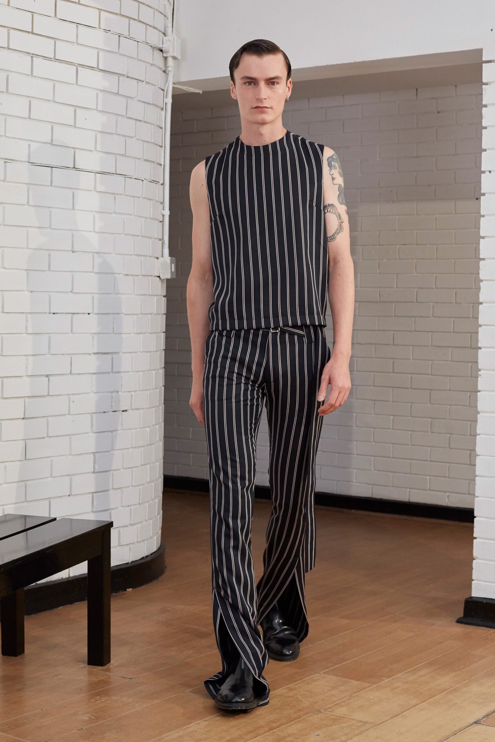Daniel W. Fletcher S/S 20 Menswear Look 37