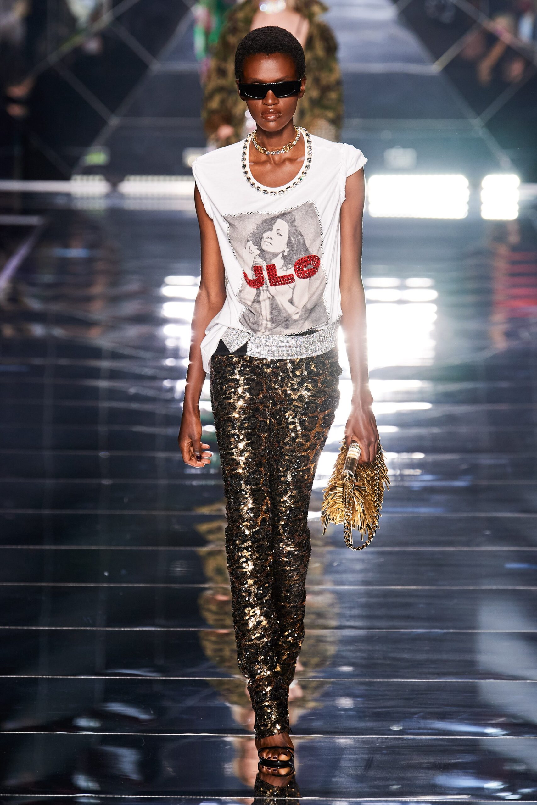 Dolce & Gabbana S/S 22 Look 7