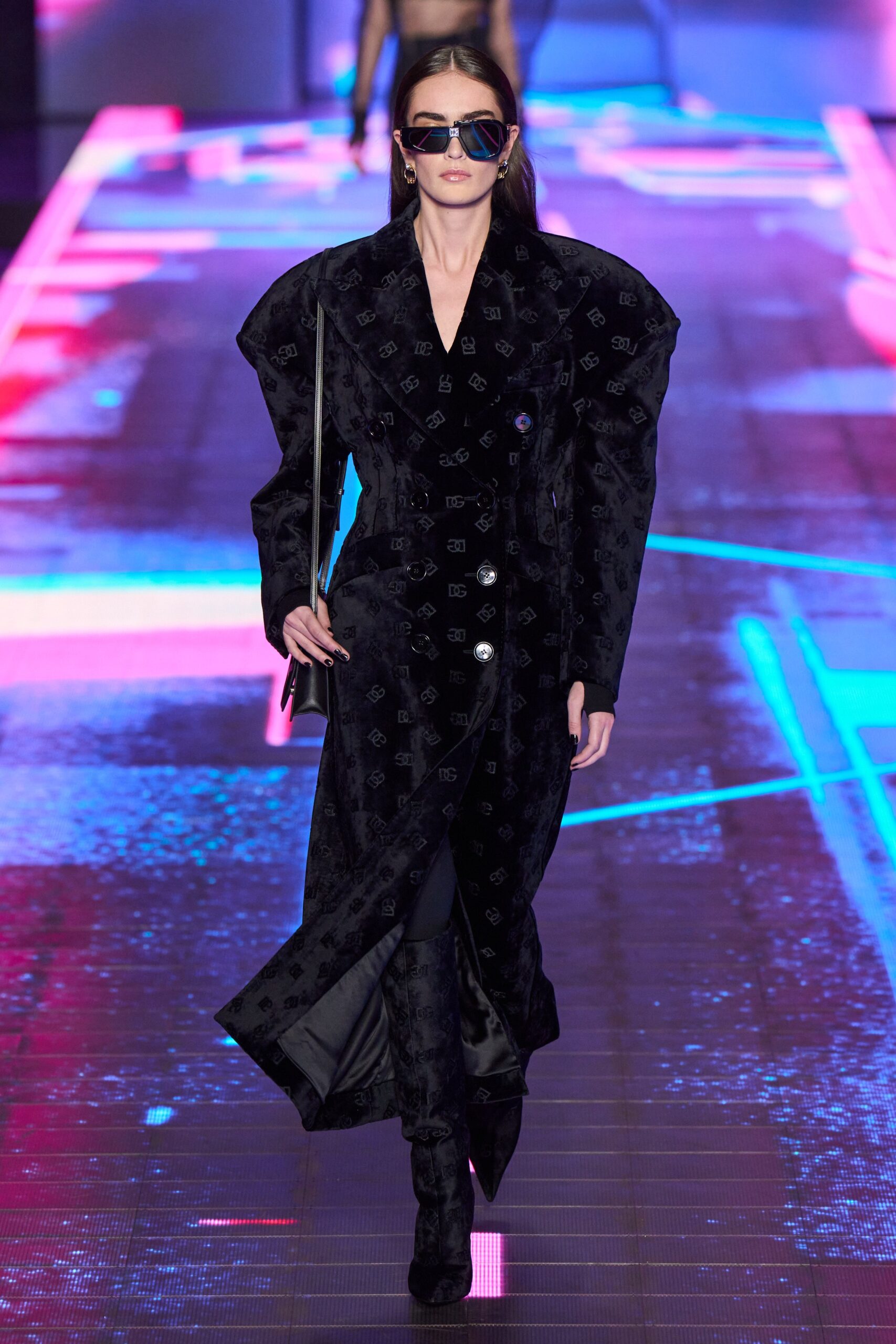 Dolce & Gabbana F/W 22 Look 7