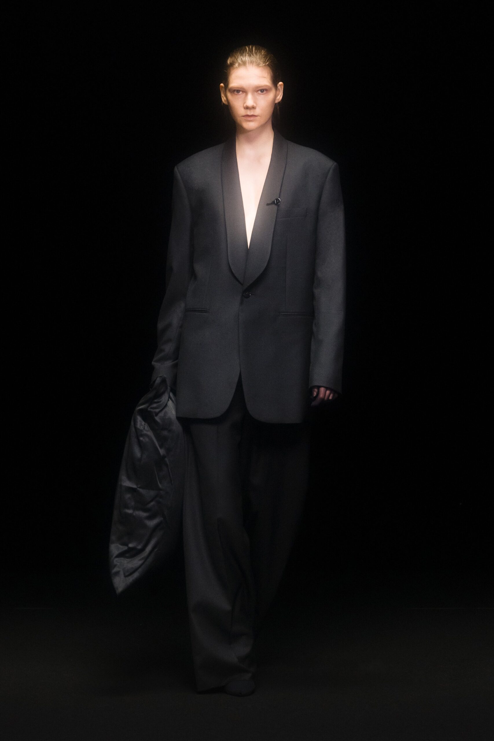 DressedUndressed Tokyo S/S 23 Look 7