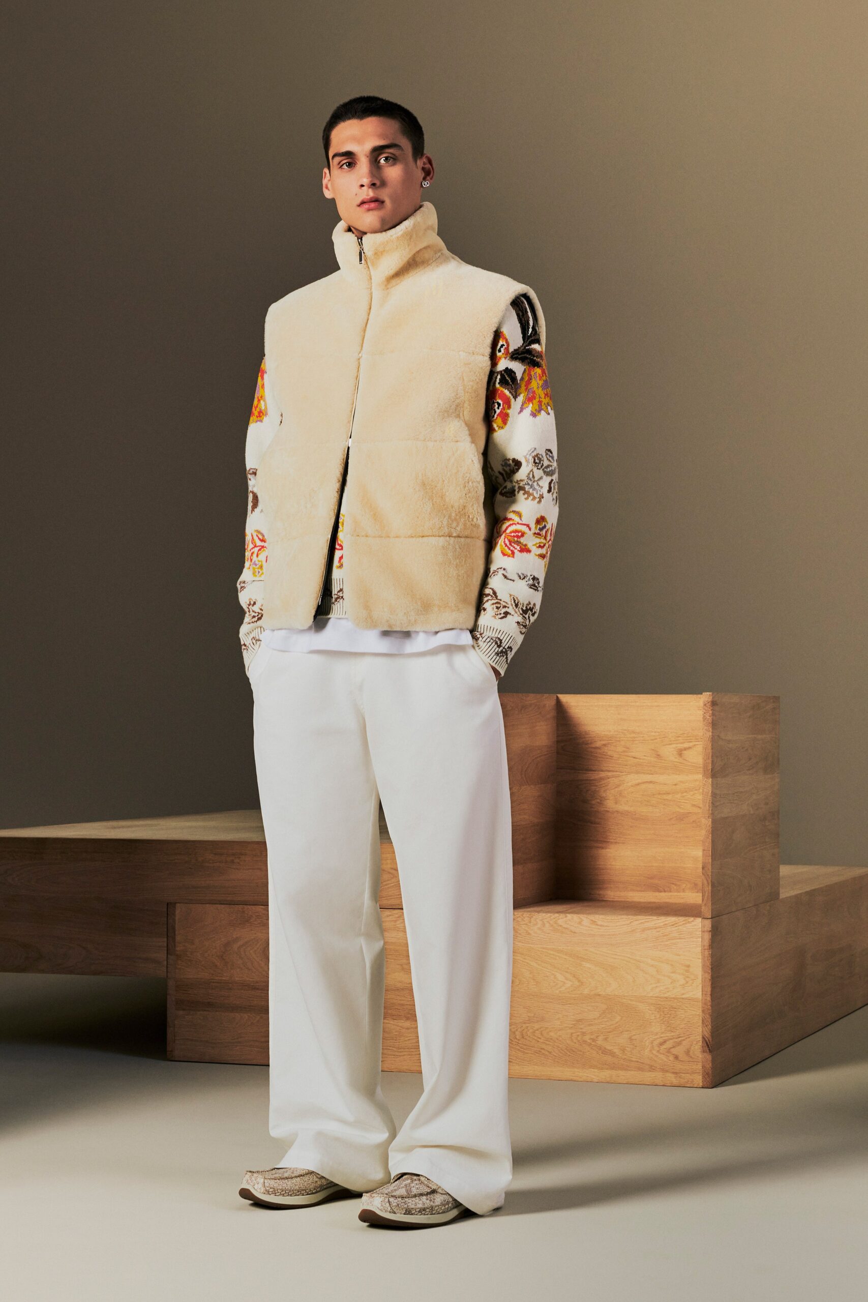 Dior Men Resort 22 Look 9