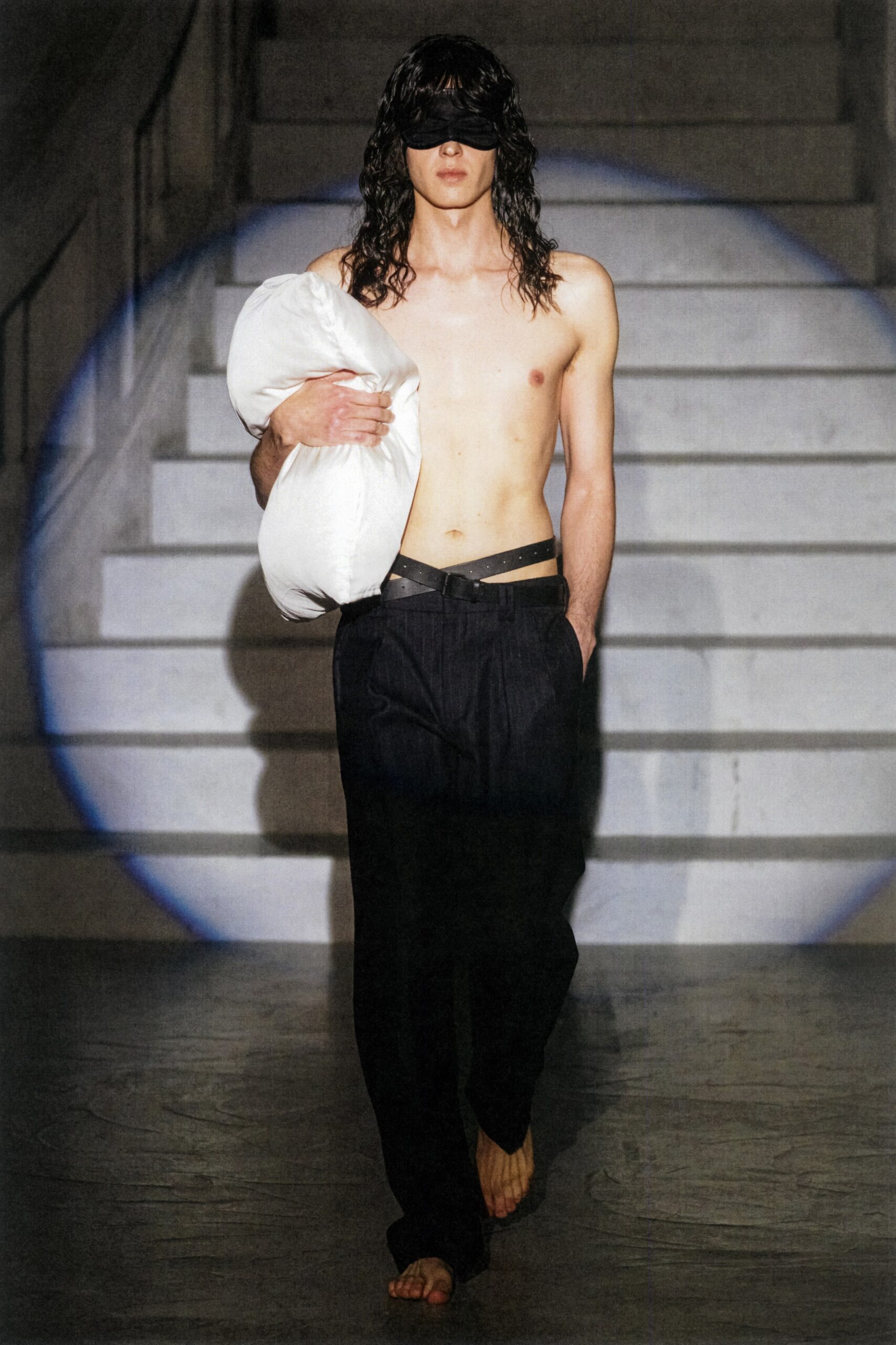DressedUndressed Tokyo F/W 20 Look 8