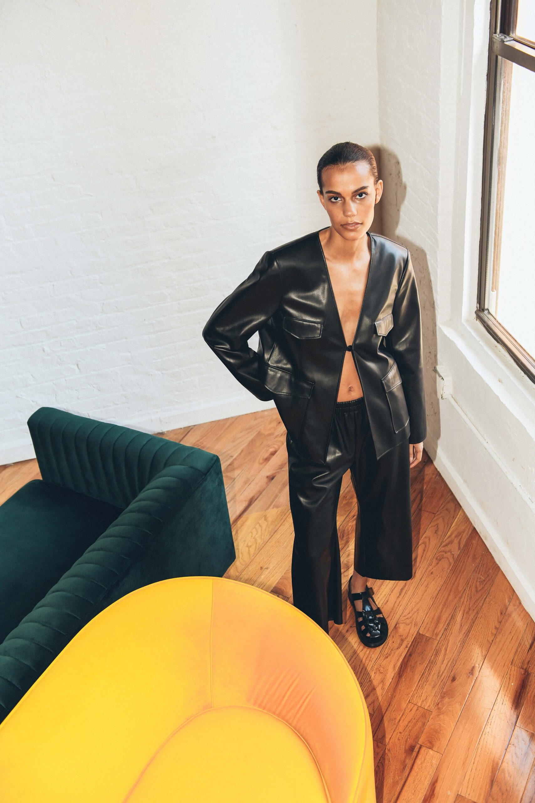 Deveaux Resort 22 Look 8