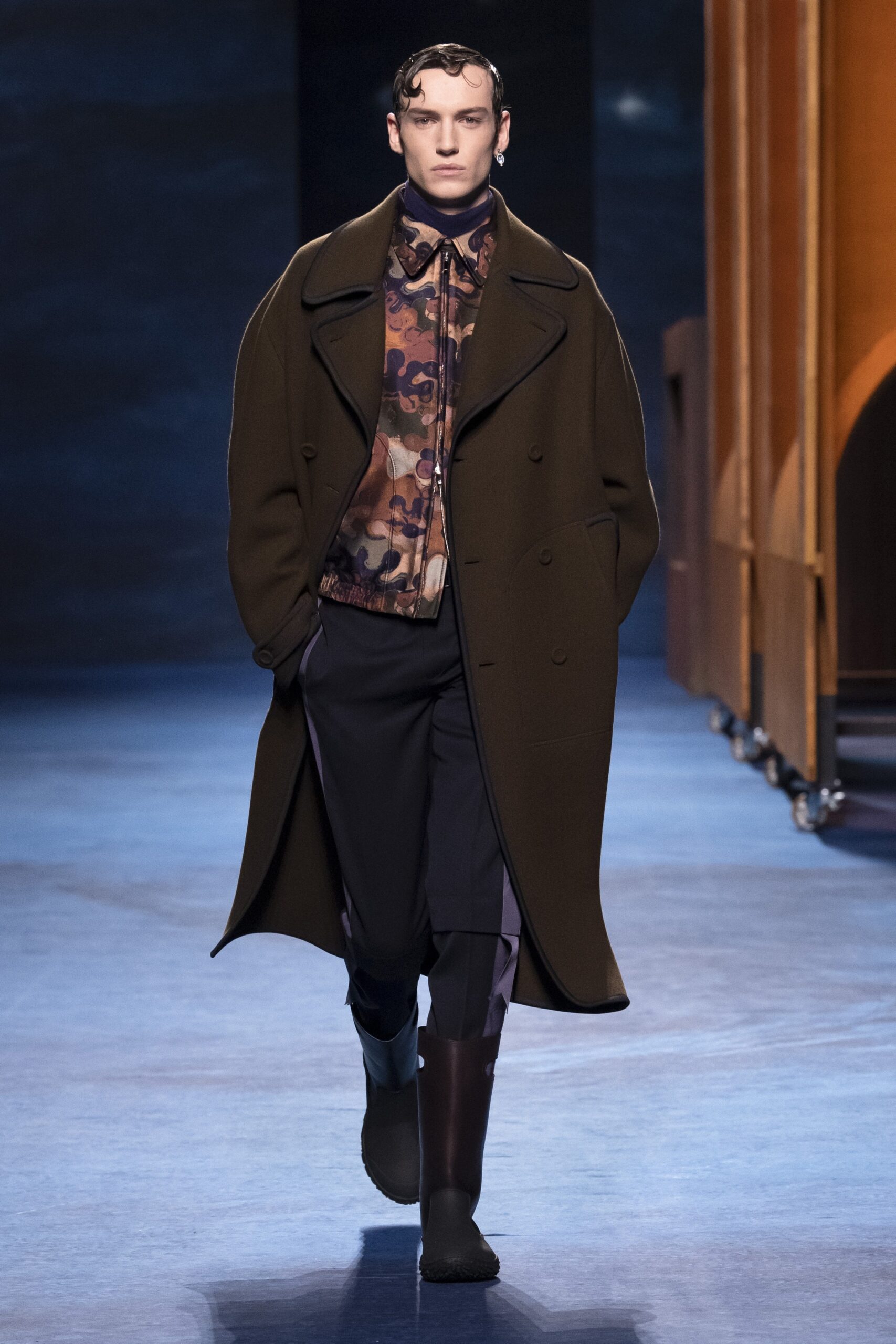 Dior Men F/W 21 Menswear Look 9