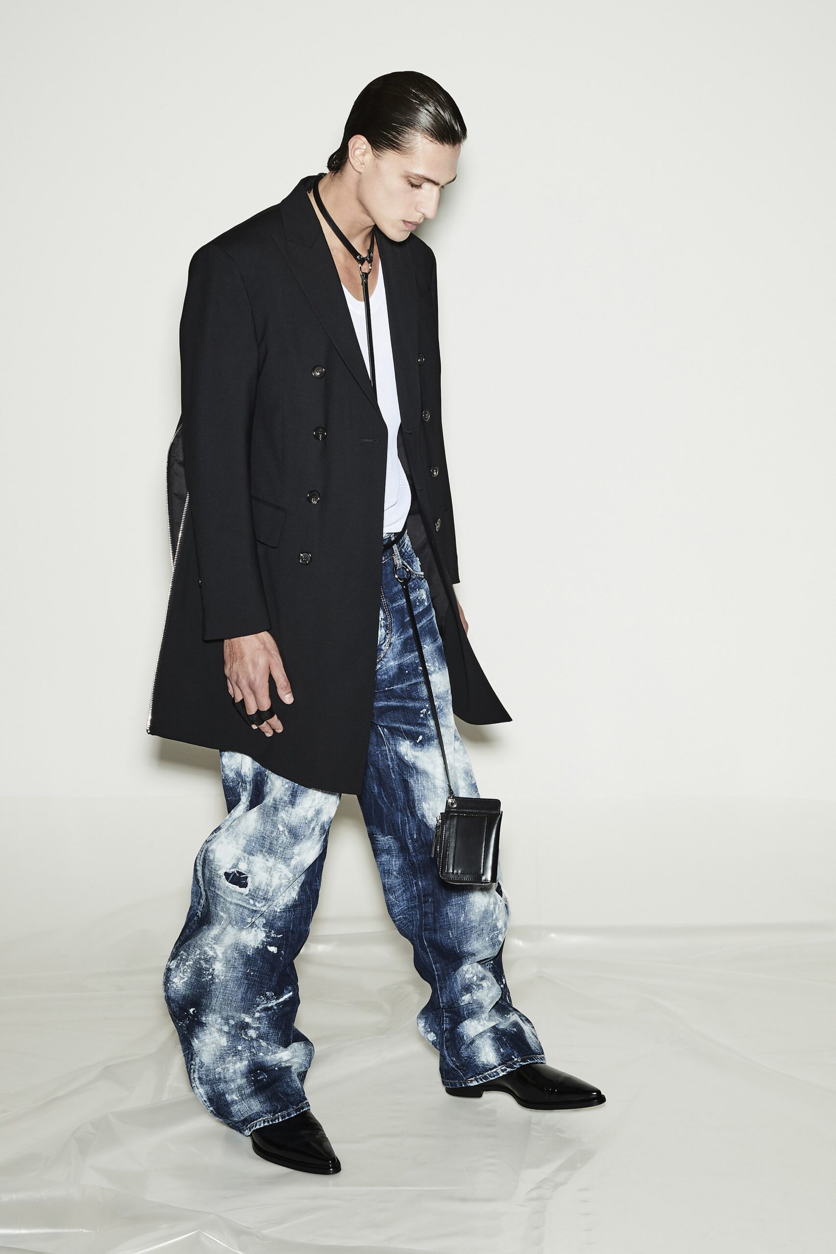 Dsquared2 S/S 21 Menswear Look 9