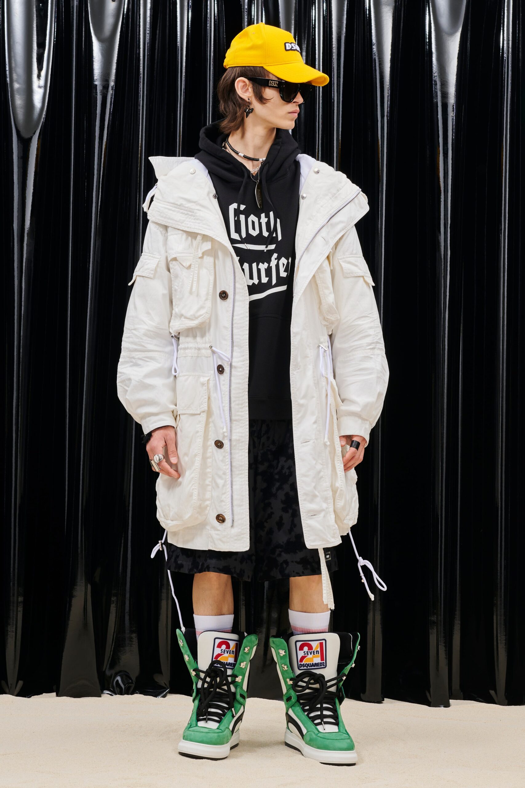 Dsquared2 Resort 23 Look 9