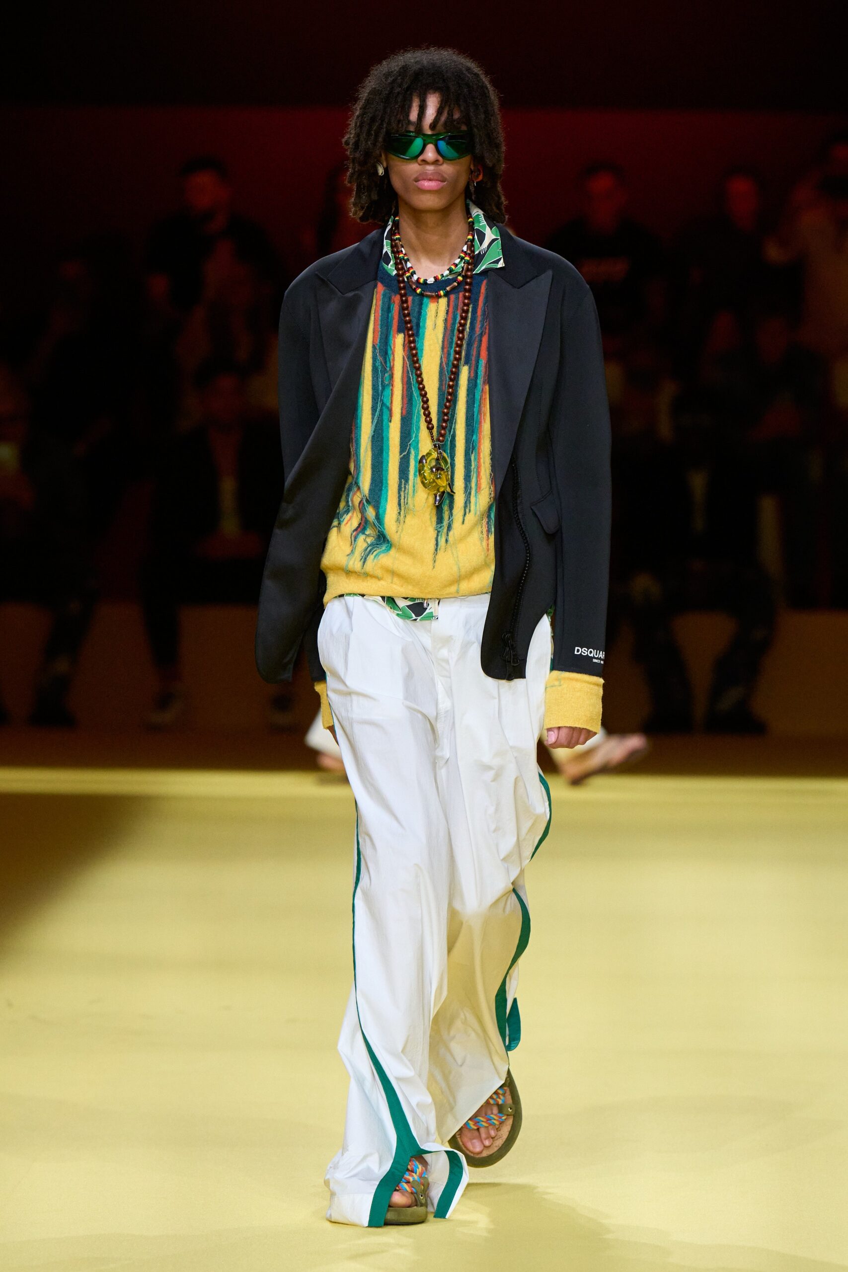 Dsquared2 S/S 23 Menswear Look 9
