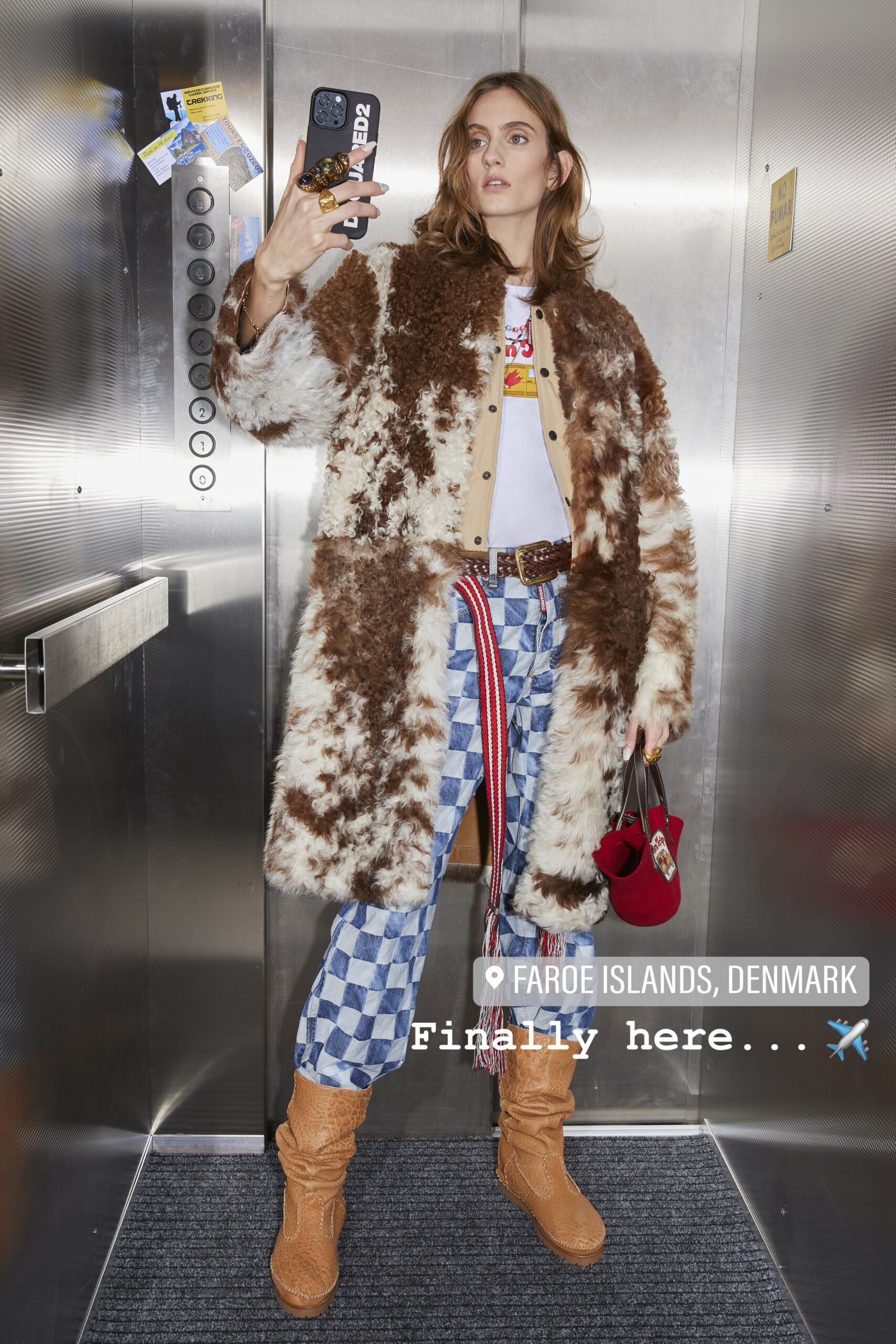 Dsquared2 F/W 22 Look 10