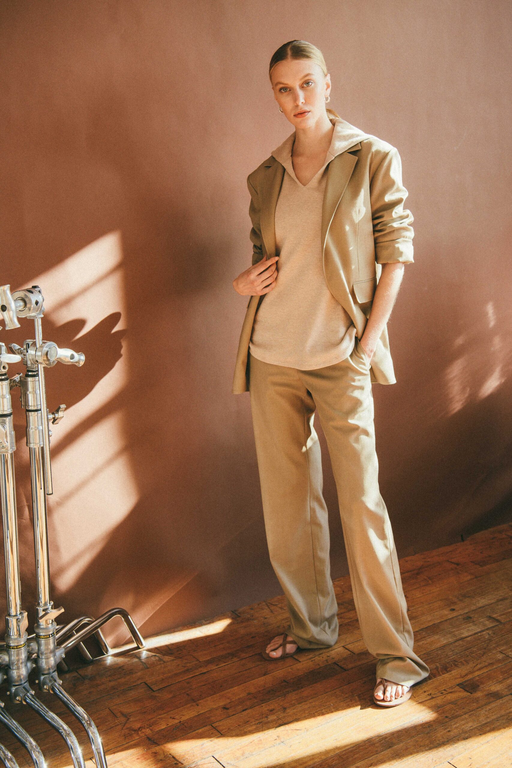 Deveaux F/W 21 Look 10