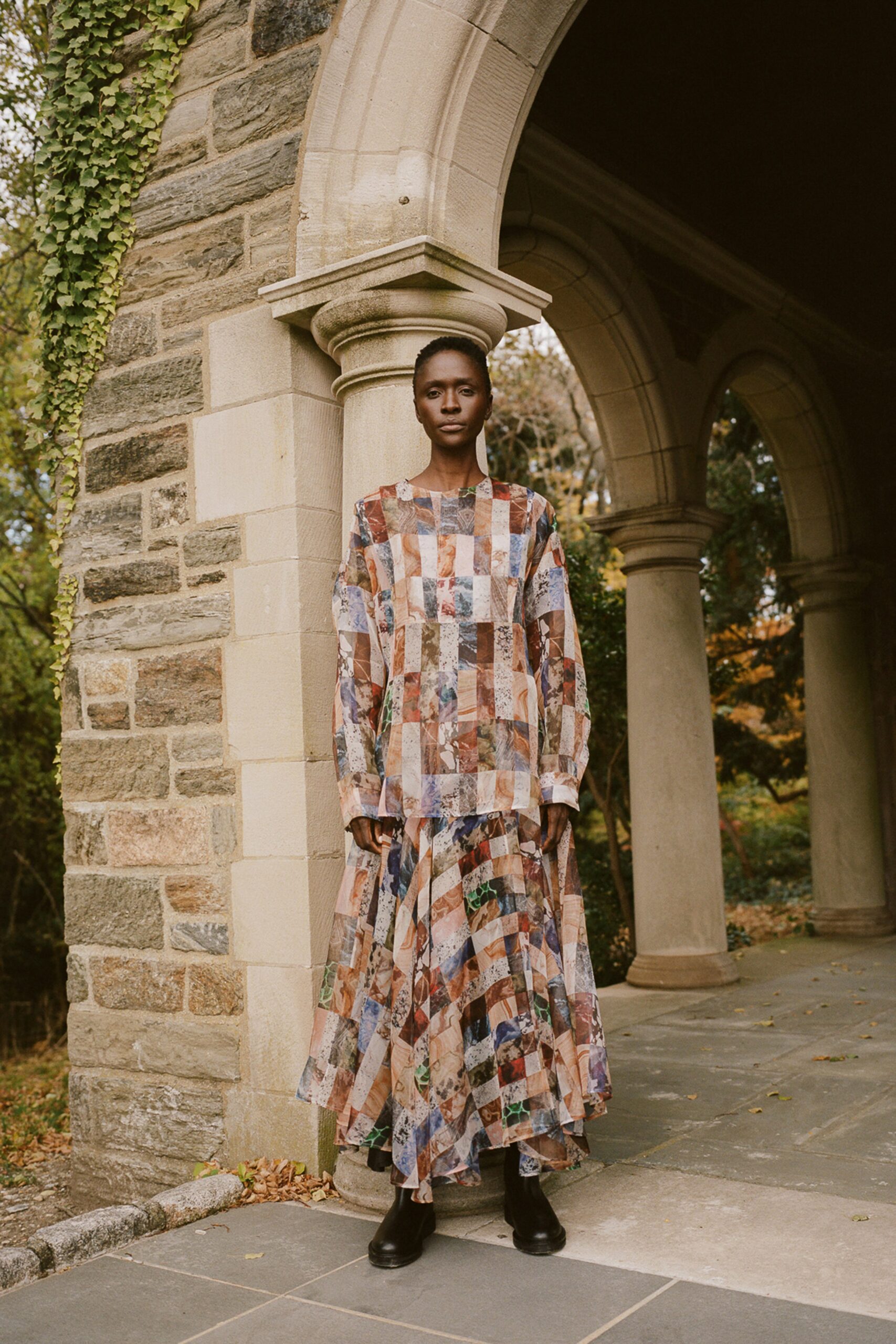 Deveaux F/W 22 Look 10