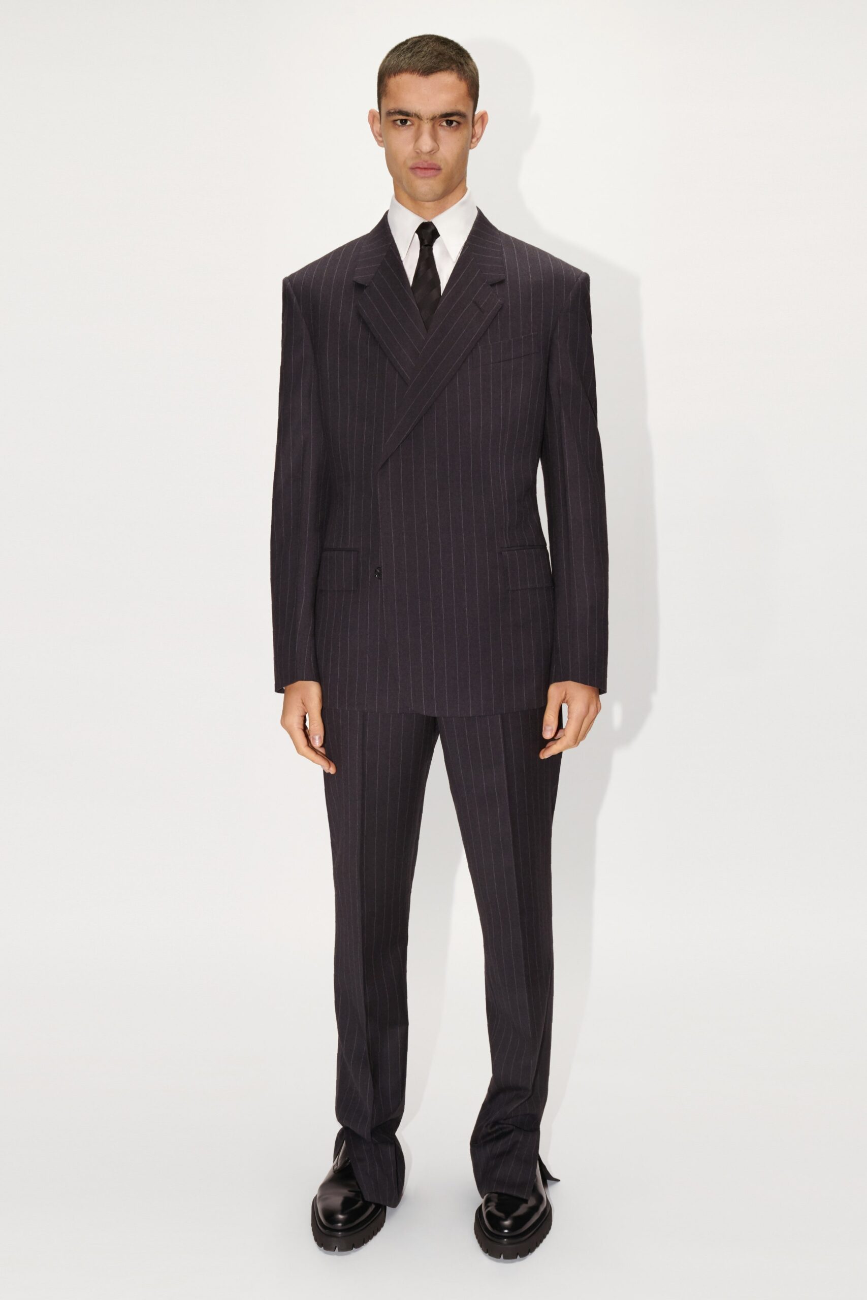 Dunhill F/W 22 Menswear Look 10