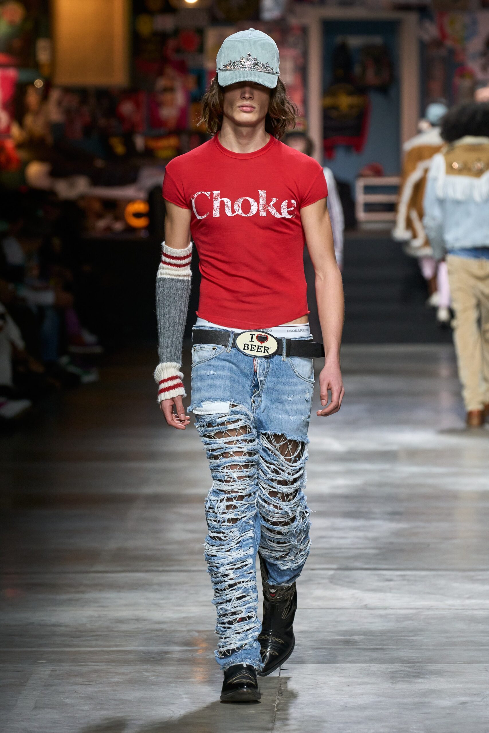 Dsquared2 F/W 23 Menswear Look 10