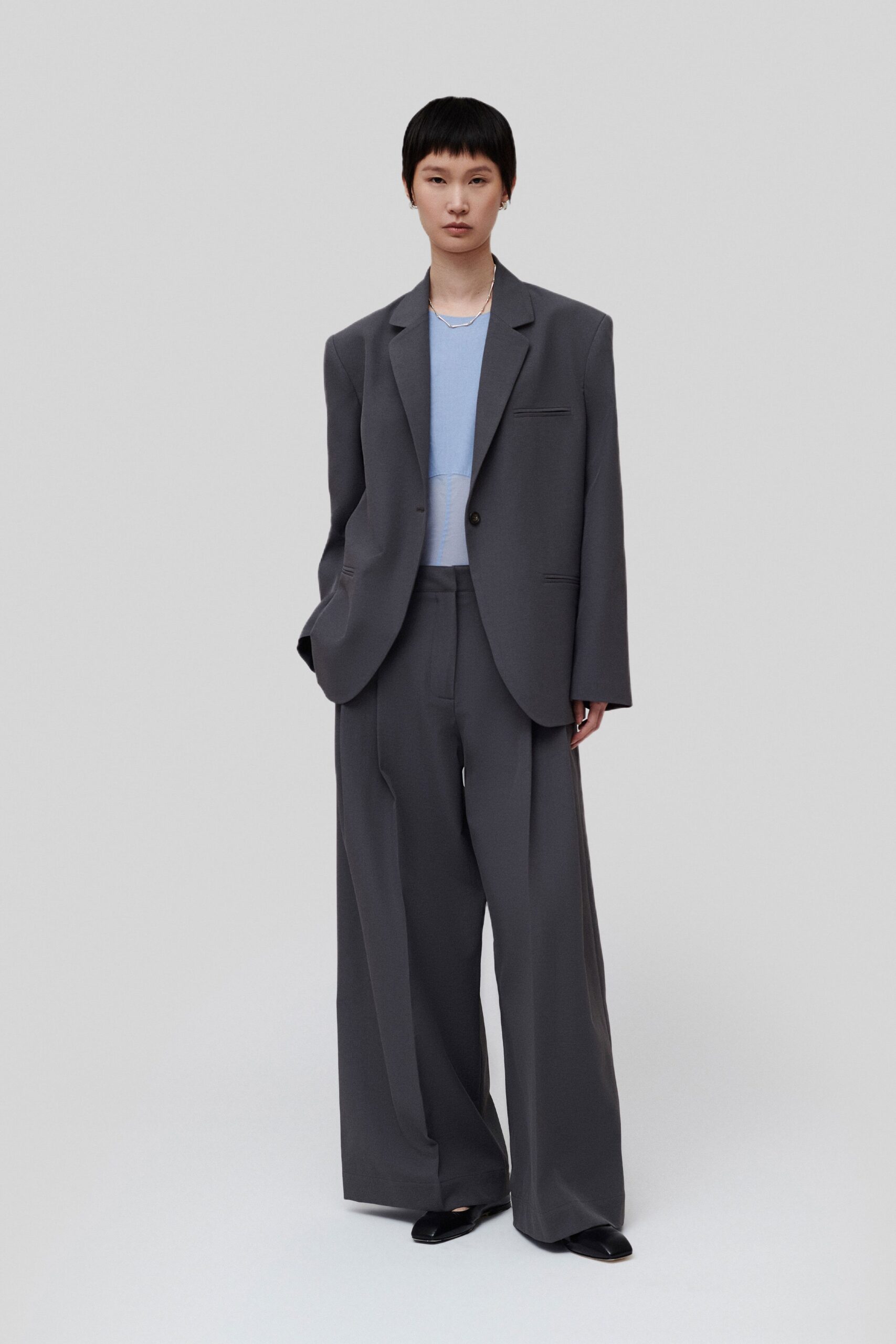 Deveaux F/W 23 Look 10